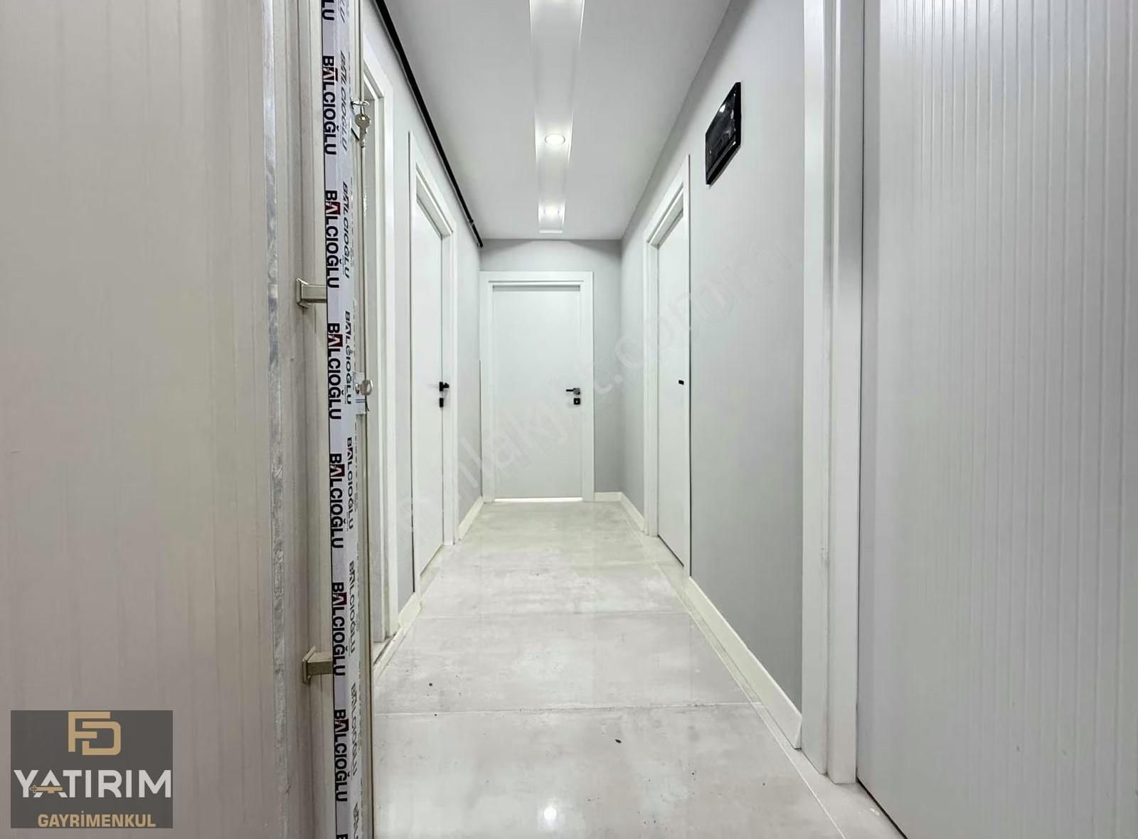 Bbağlarbaşı Mah.asansörlü 2+1 95m2 Lüks Ara Kat - Görsel 6