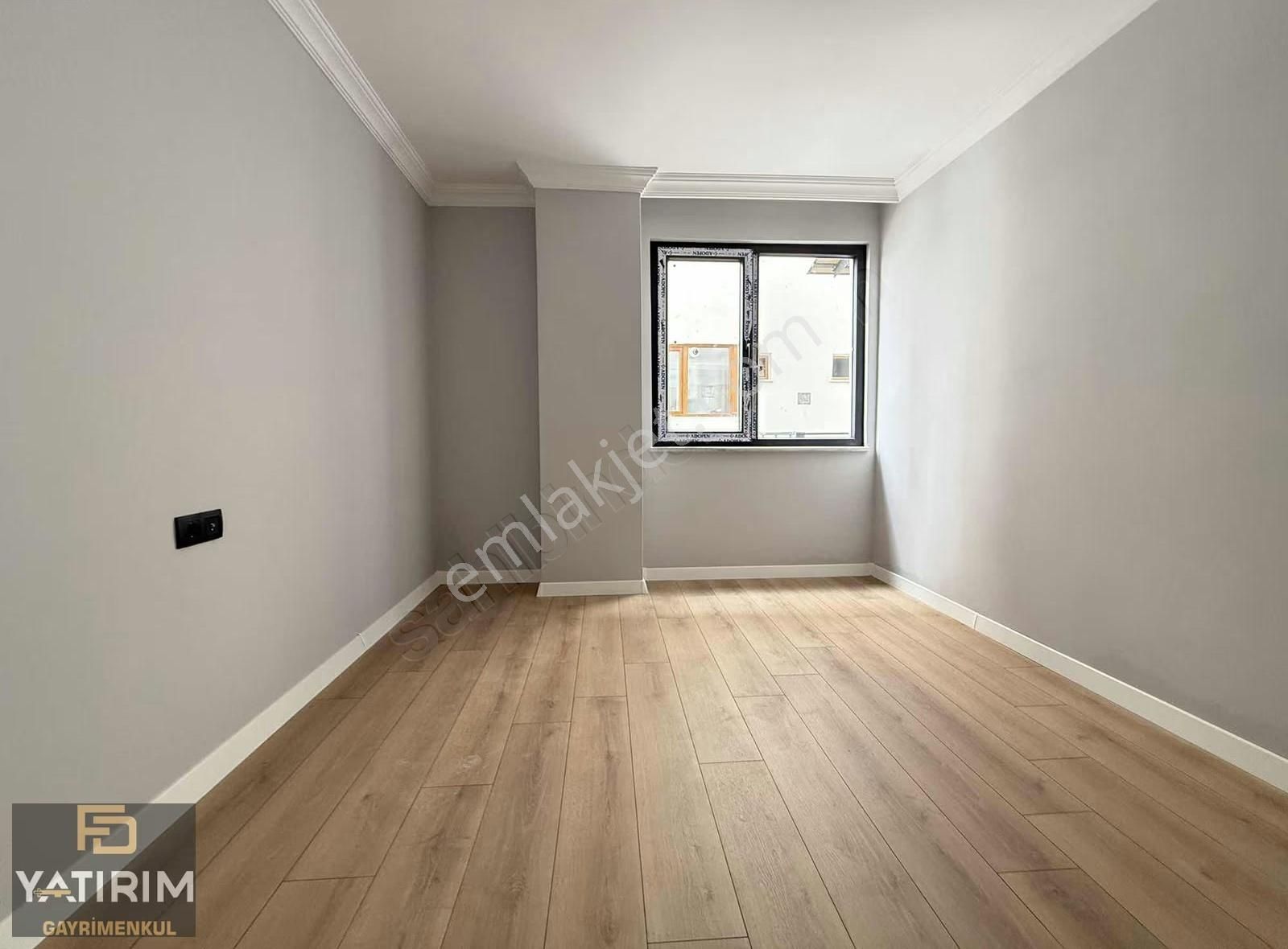 Bbağlarbaşı Mah.asansörlü 2+1 95m2 Lüks Ara Kat - Görsel 12