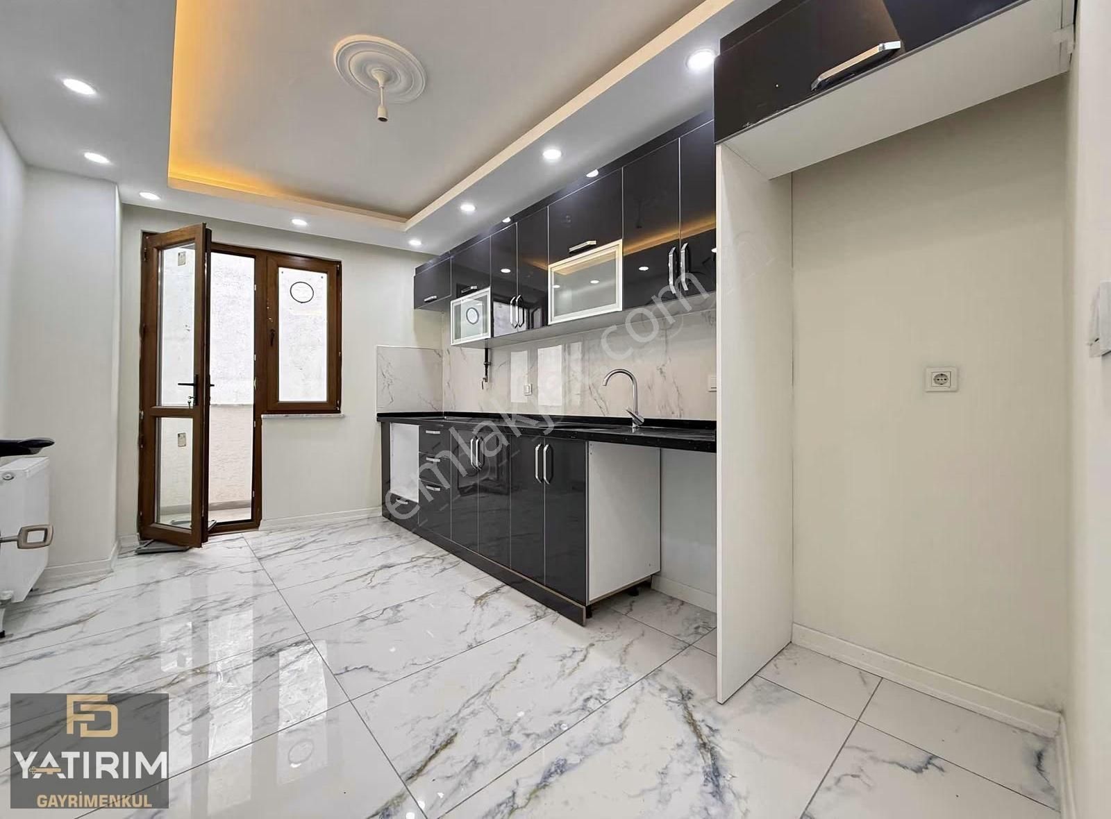 Tuzla Caddesi Üzeri Asansörlü Fırsat 4+1 190 M2 Çatı Dubleksi - Görsel 19