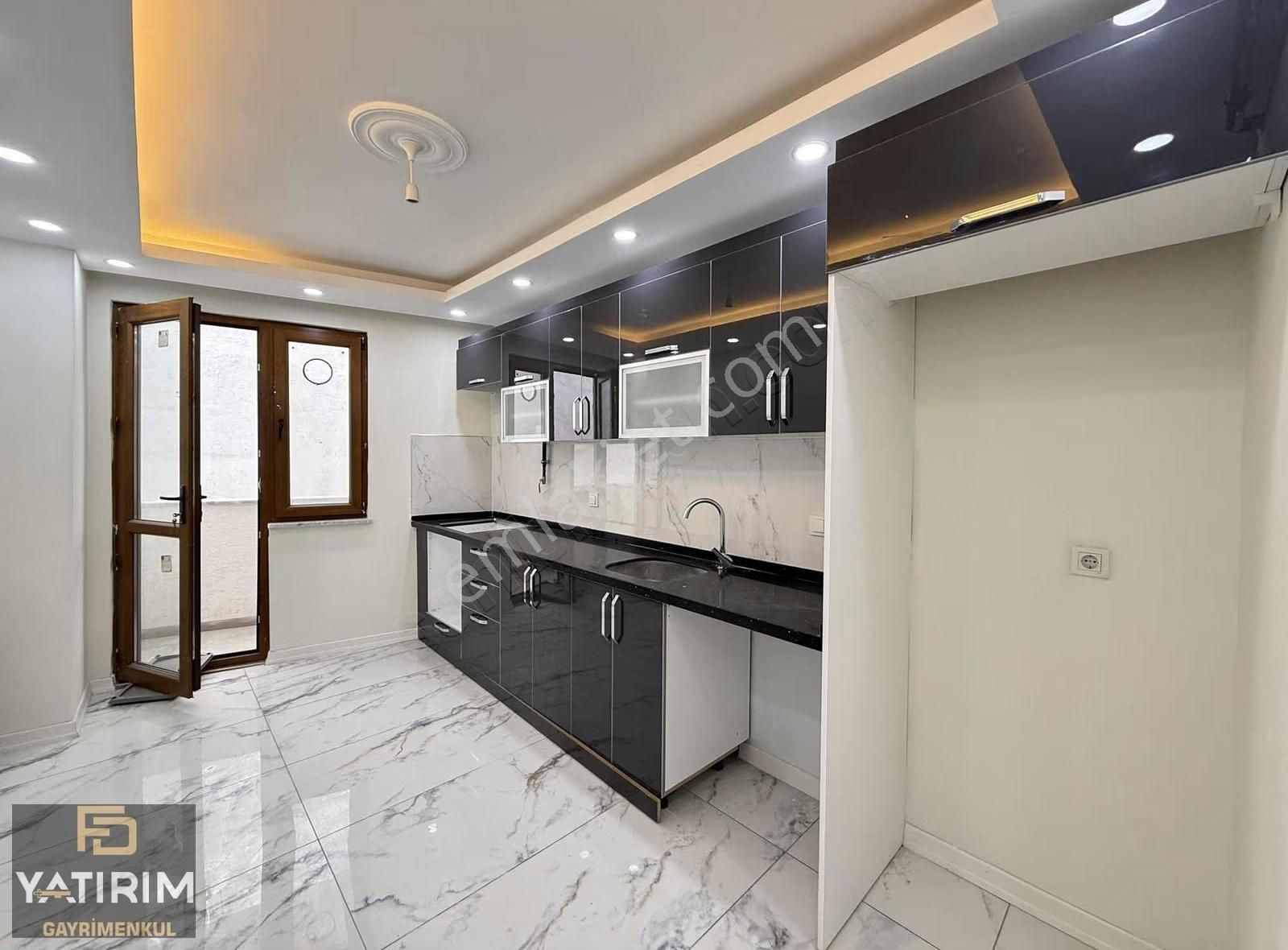 Tuzla Caddesi Üzeri Asansörlü Fırsat 4+1 190 M2 Çatı Dubleksi - Görsel 15