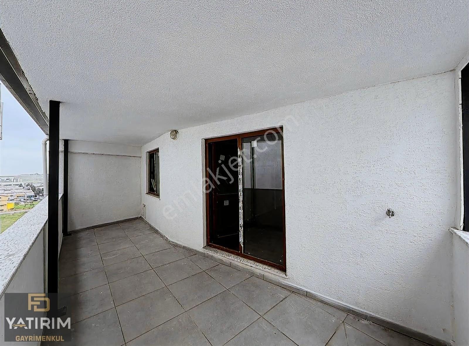 Tuzla Caddesi Üzeri Asansörlü Fırsat 4+1 190 M2 Çatı Dubleksi - Görsel 3