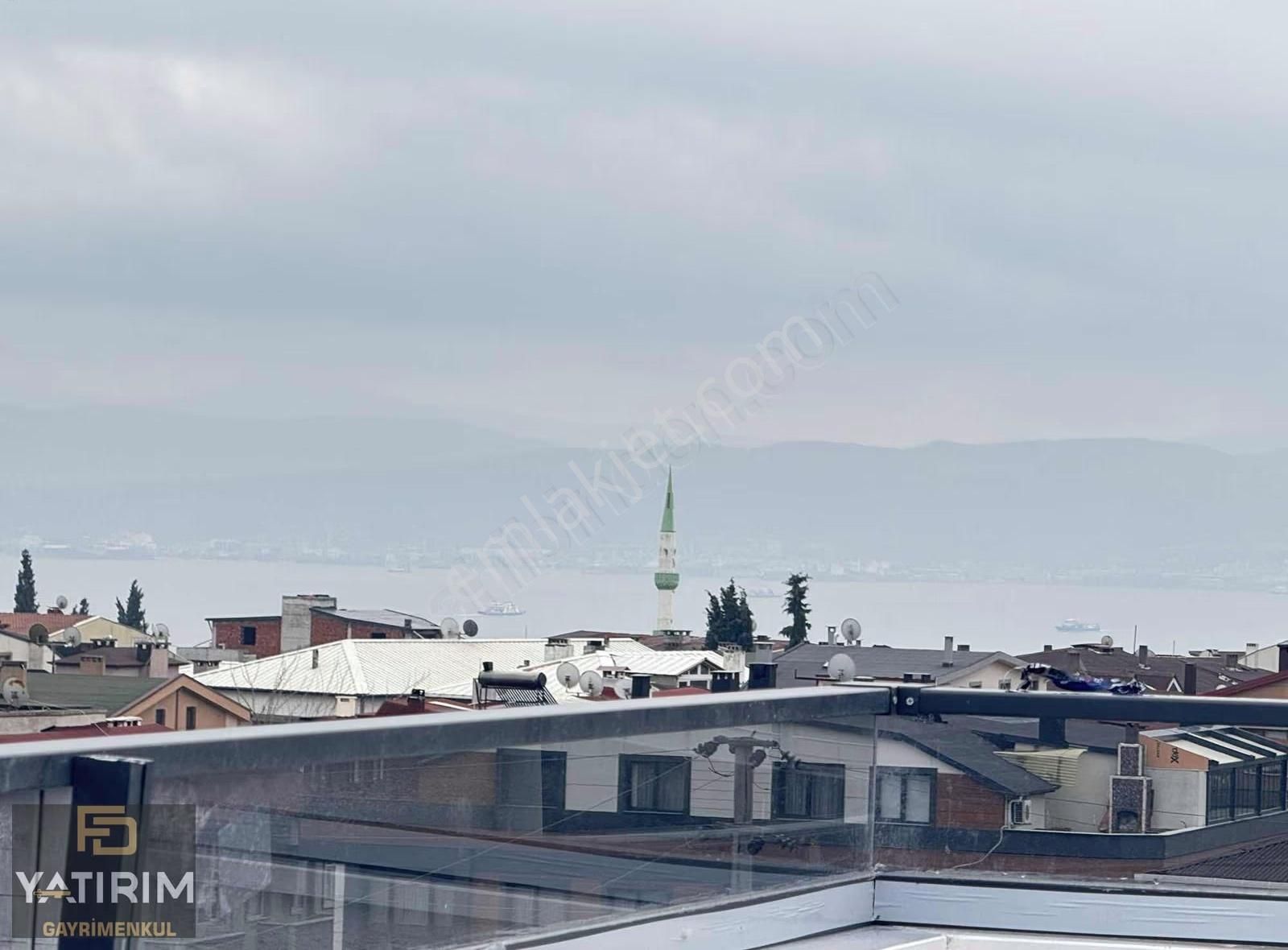 Darıca Merkezde Asansörlü Lüx Geniş 4+1 200 M2 Muhteşem Dubleks