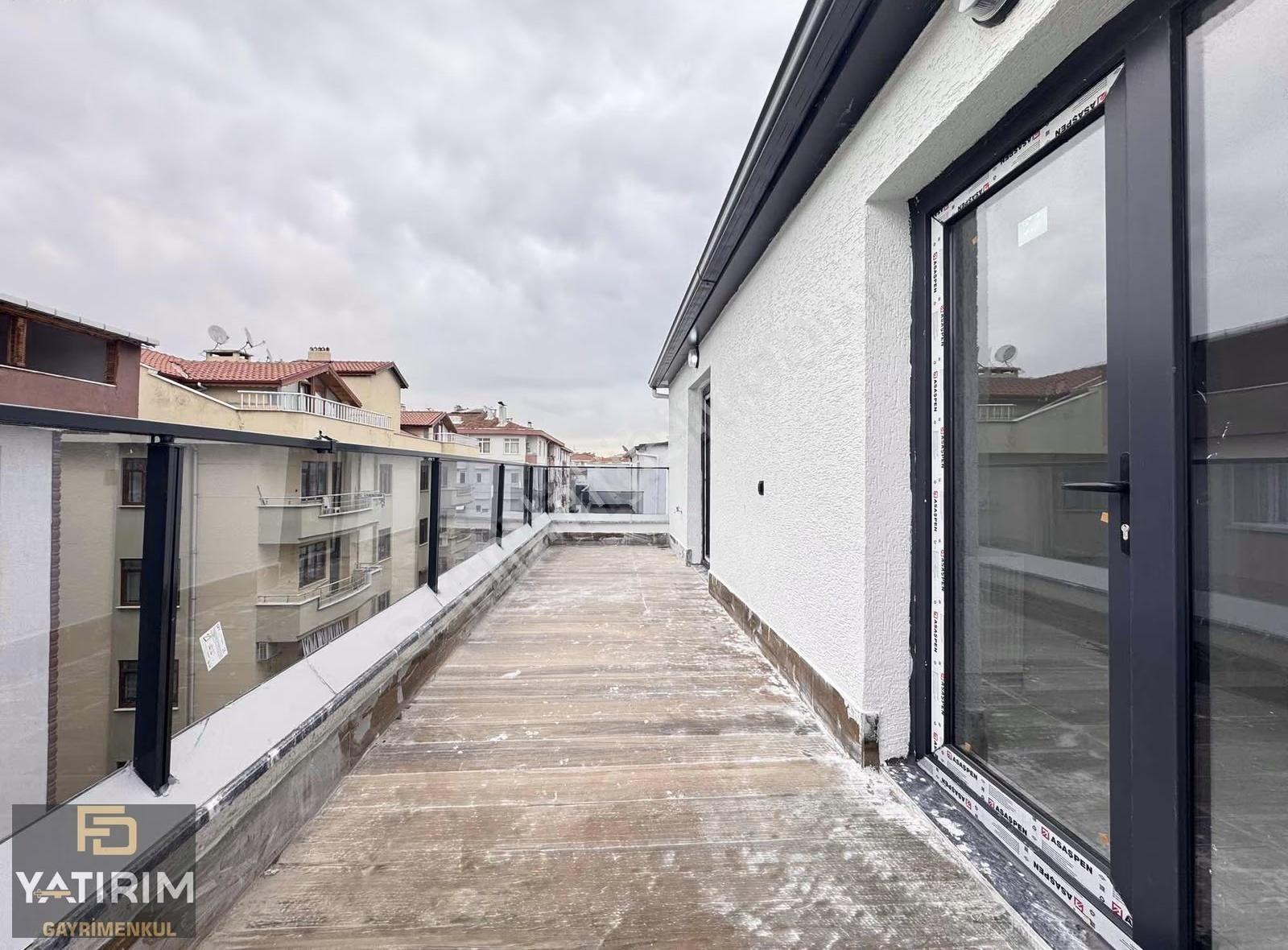 Darıca Merkezde Asansörlü K.otopark Lüx 4+1 200 M2 Çatı Dubleks - Görsel 7