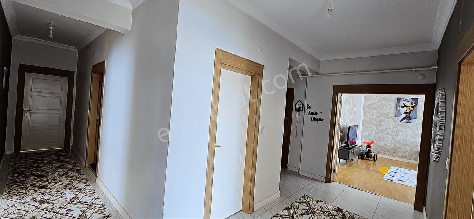 Çözüm Gayrimenkul'den Doğa&göl&kale Manzaralı Muhteşem 4+1 Dair - Görsel 17