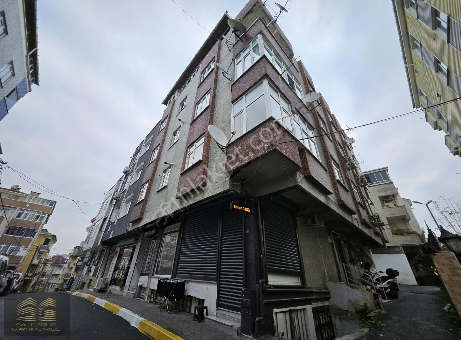 Esentepe - Yıldız Tabya Caddesi Paraleli - 25 M2- Kiralık Dükkan