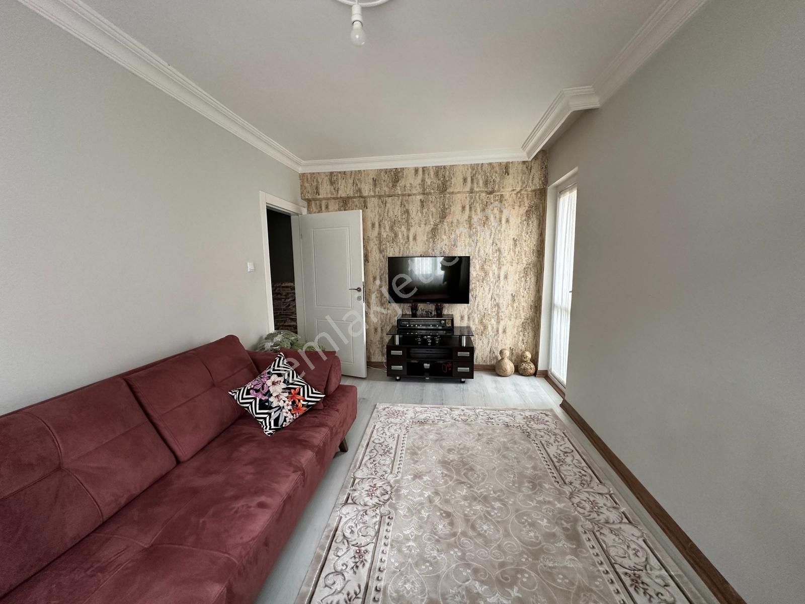 Etimesgut Süvari'de Arakat Ön Cephe Lüks Yapılı 110m2 3+1 Daire - Görsel 13