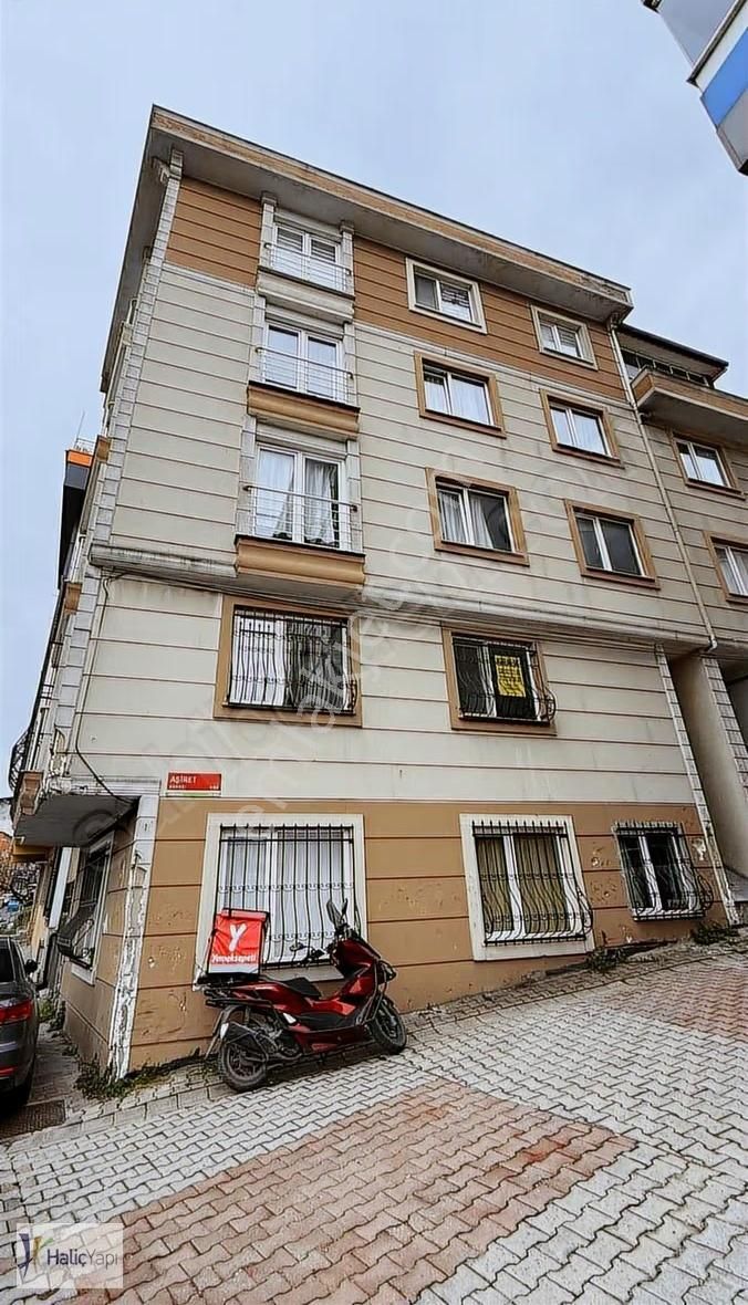 Axis Avm Ve Vadi İstanbul'a Yakın Manzaralı Daire