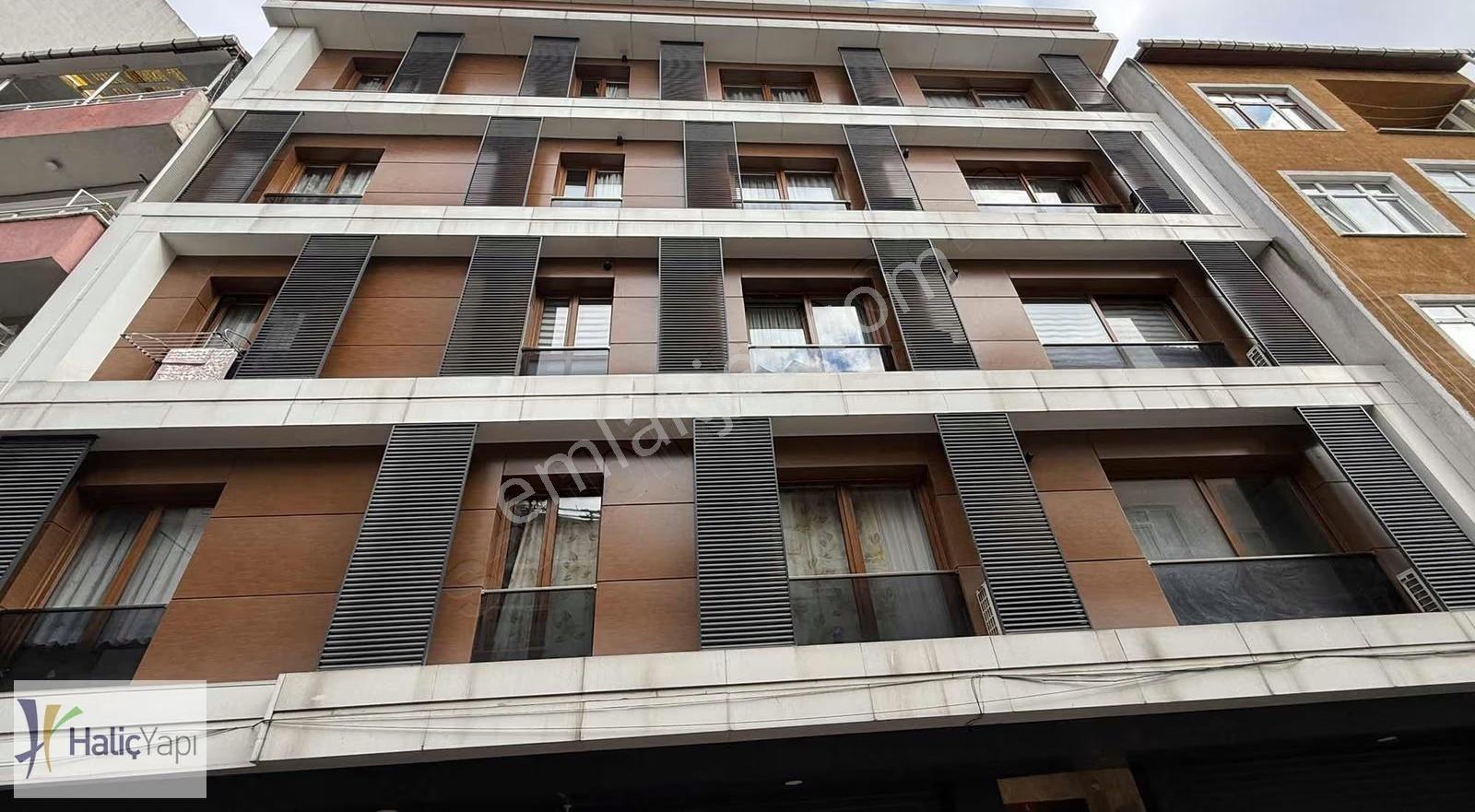 Talatpaşa Caddesine 3.üncü Bina Satılık Boş 2+1 Daire - Görsel 11