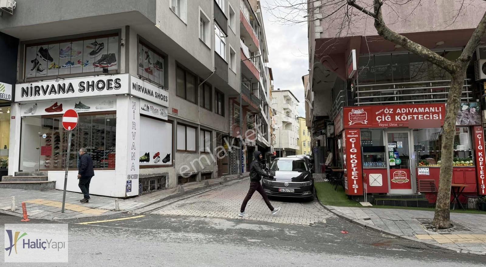 Talatpaşa Caddesine 3.üncü Bina Satılık Boş 2+1 Daire - Görsel 17