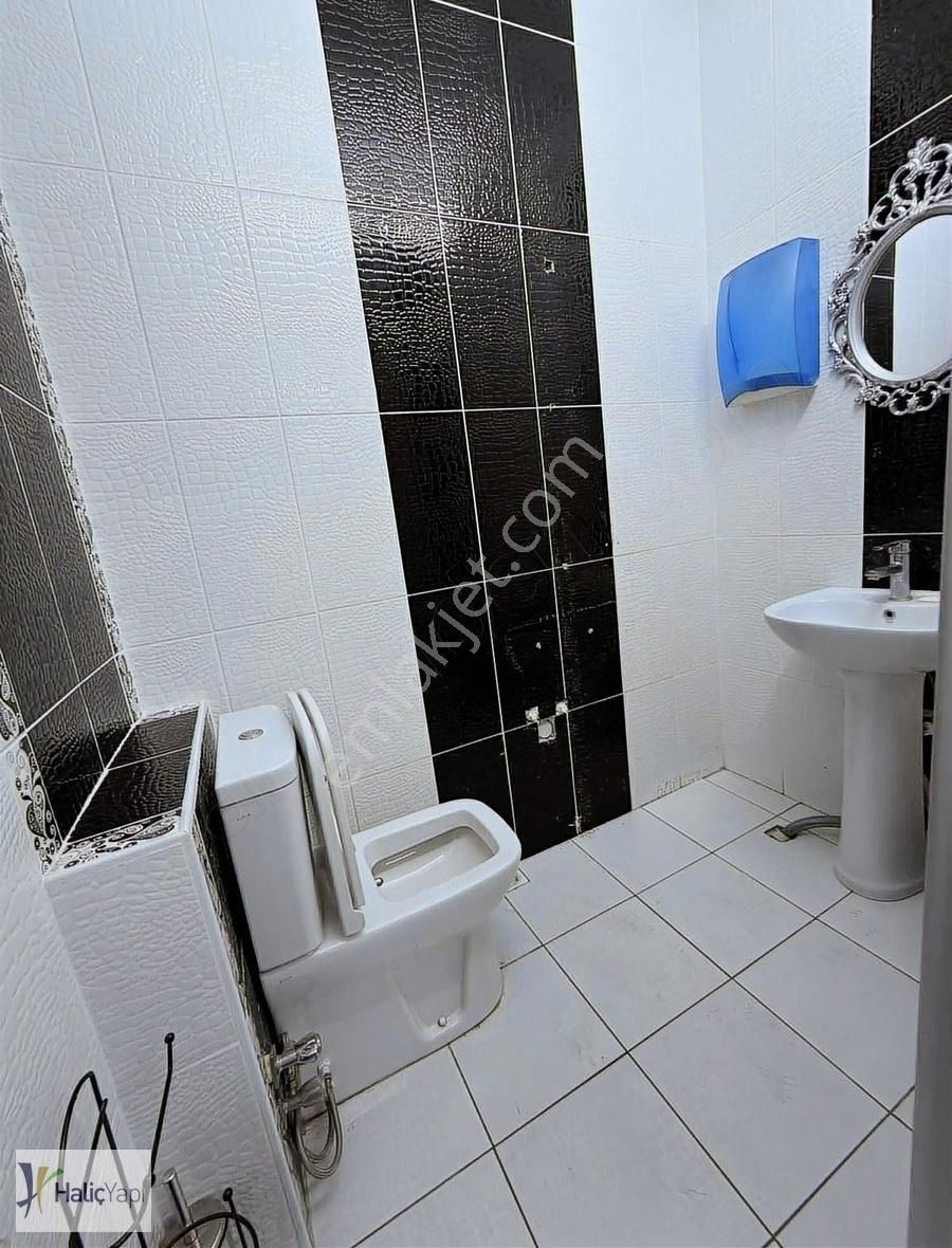 Nurtaç Cad Kiralık 130m2 Kiralık İş Yeri - Görsel 2