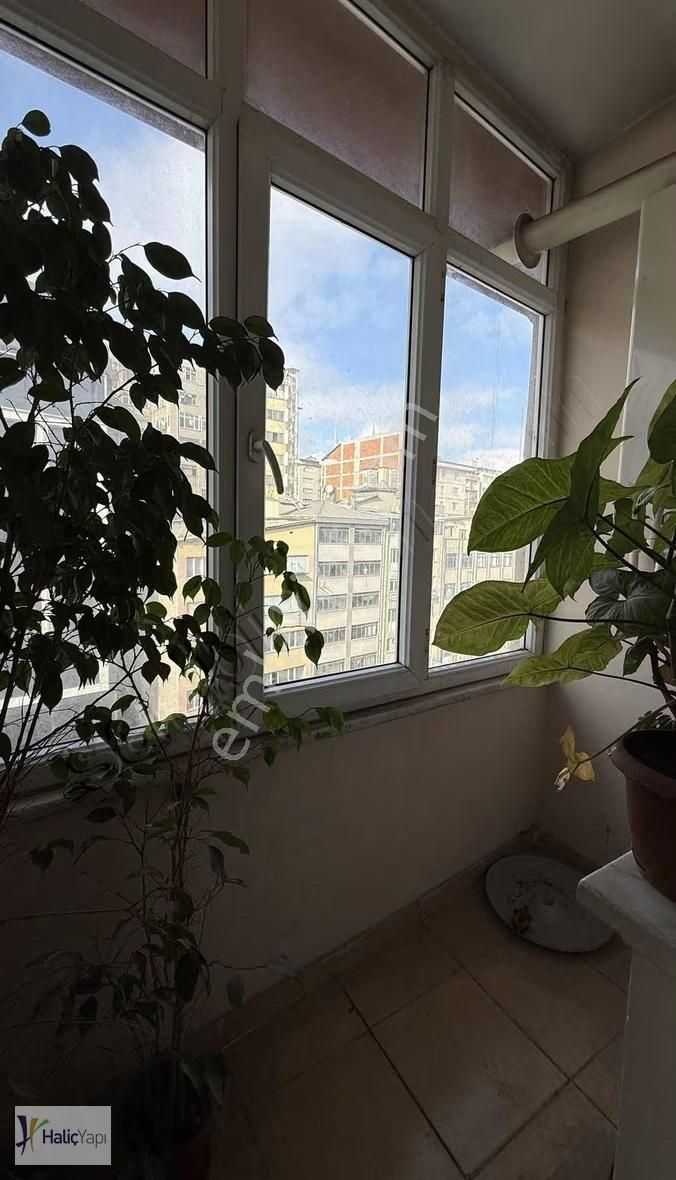 Çağlayan Adalet Sarayına Yakın Kiralık 2+1 Otoparklı Ofis - Görsel 3