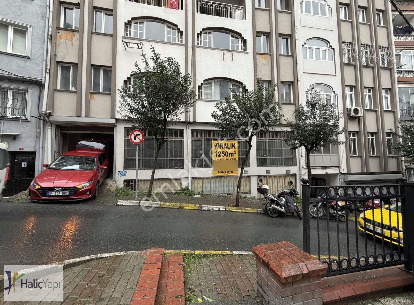 Nişantaşında Kiralık 1250m2 Kiralık İş Yeri - Görsel 18