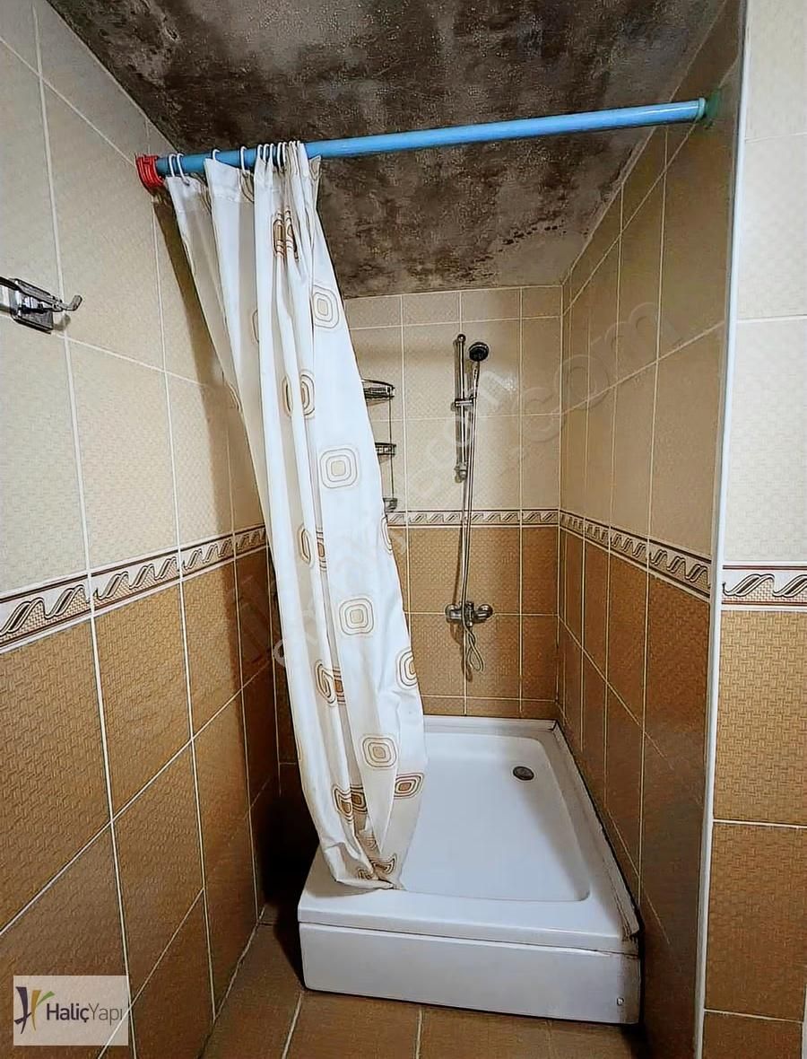 Gürselde Kısmi Eşyalı 2+1 Kiralık Daire - Görsel 2