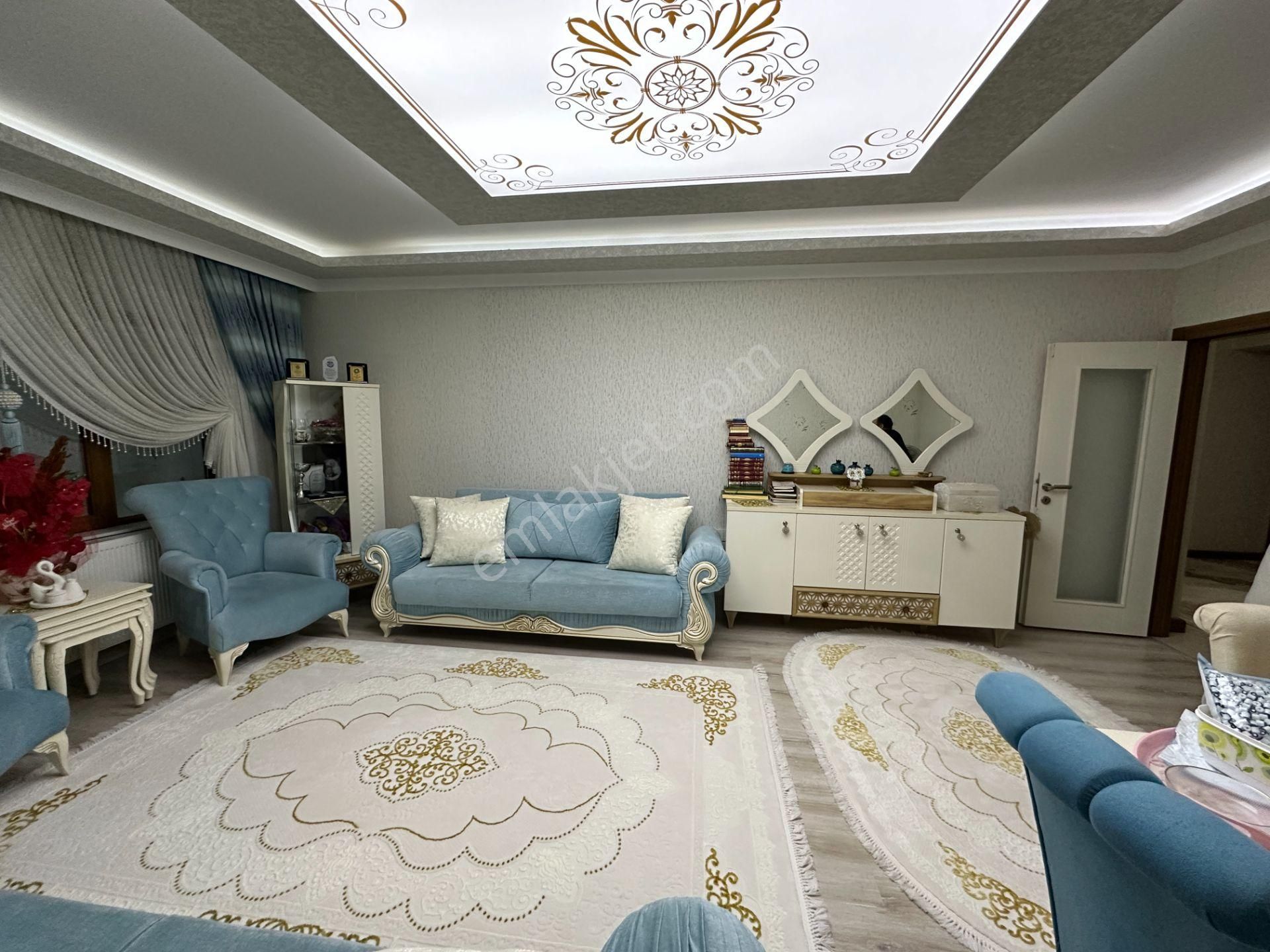 Kalecik Emlaktan Protokol Yol Yakını Modern Yapılı 4+1 195m² - Görsel 10