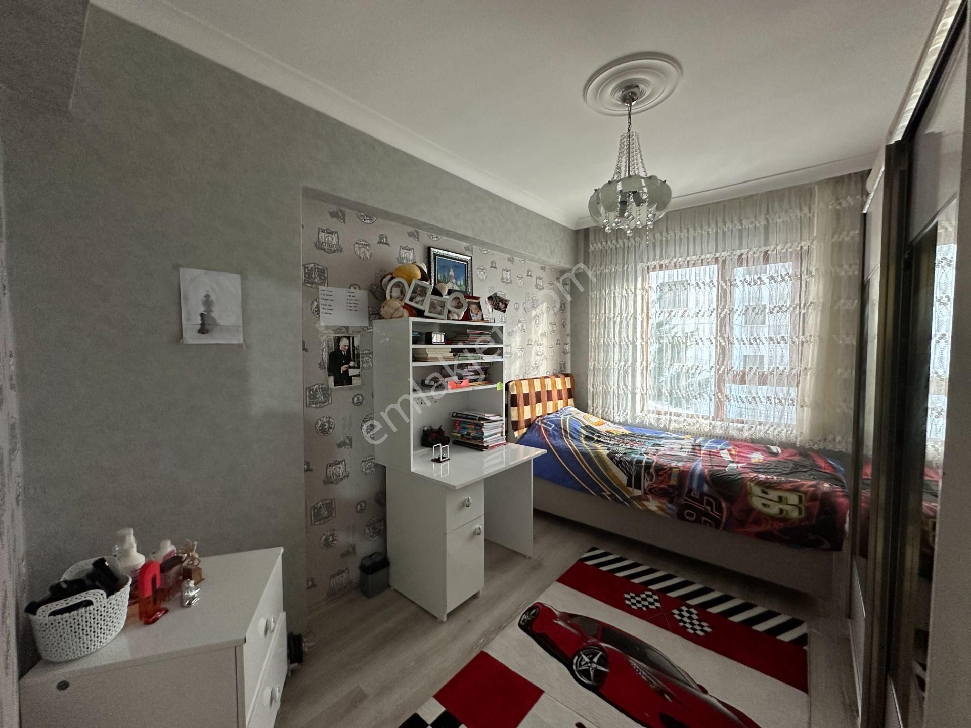 Kalecik Emlaktan Protokol Yol Yakını Modern Yapılı 4+1 195m² - Görsel 15