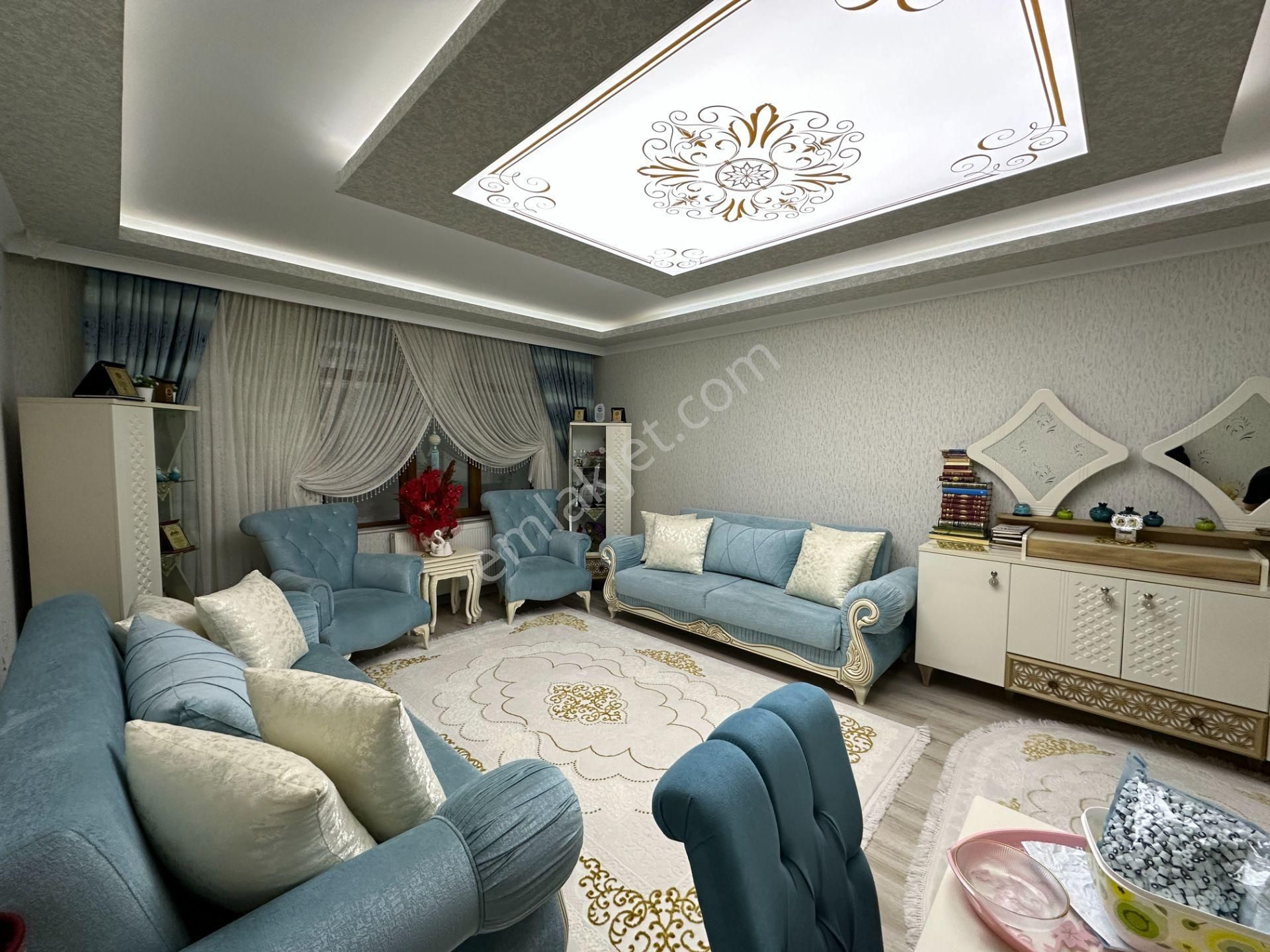 Kalecik Emlaktan Protokol Yol Yakını Modern Yapılı 4+1 195m² - Görsel 9