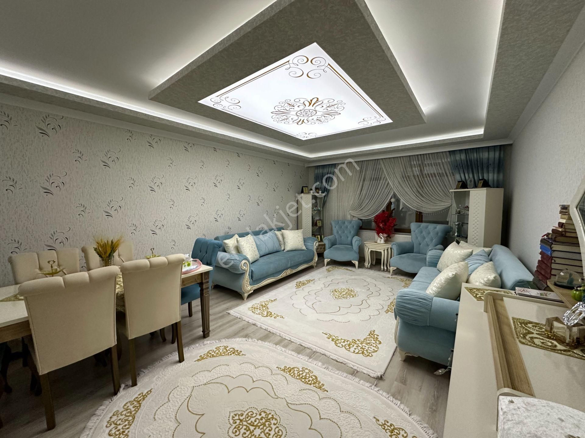Kalecik Emlaktan Protokol Yol Yakını Modern Yapılı 4+1 195m² - Görsel 8