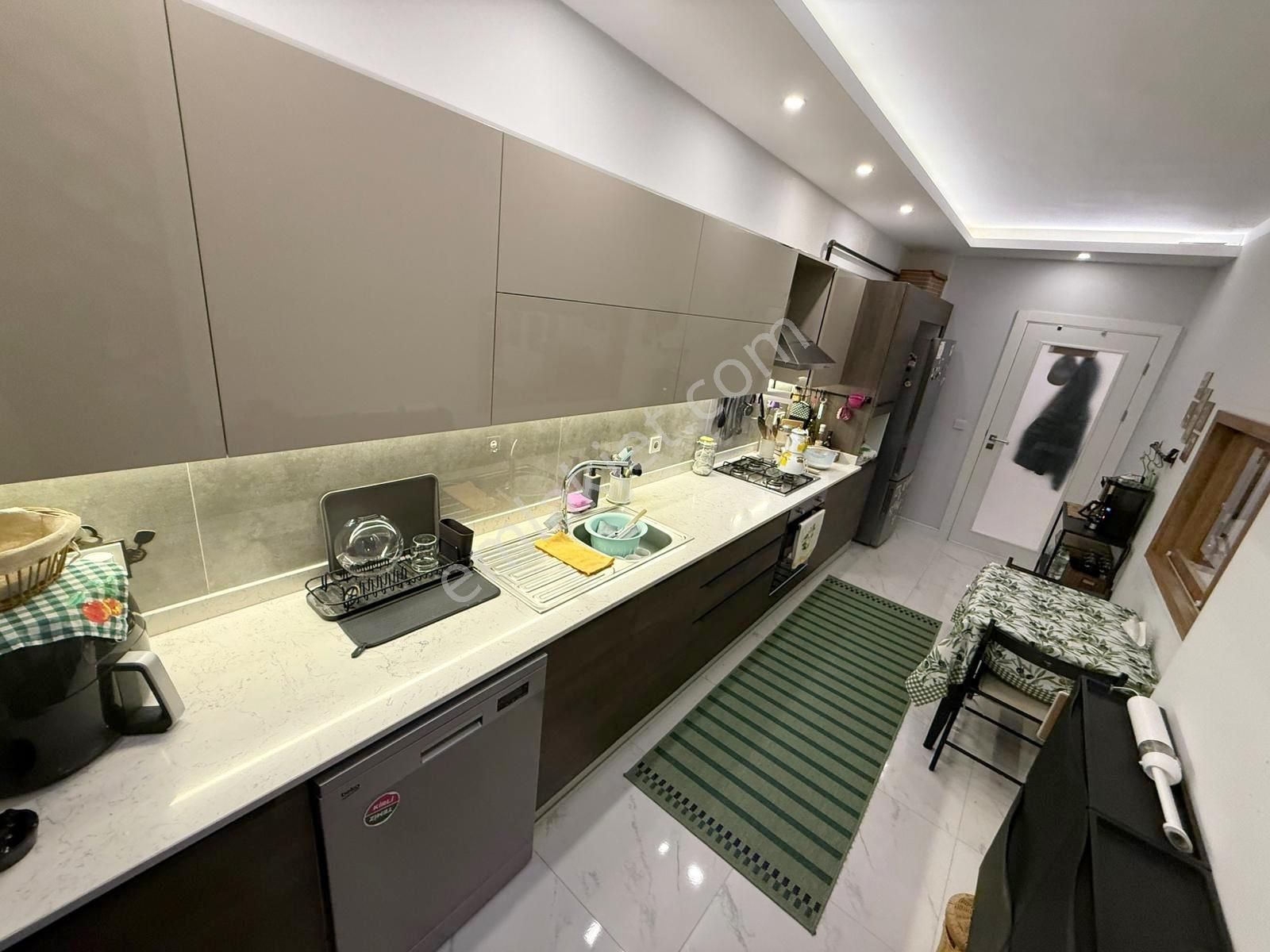 Suadiye De Genç Bina Da Balkonlu Ebeveyn Banyolu Net 110m2 3+1 - Görsel 25