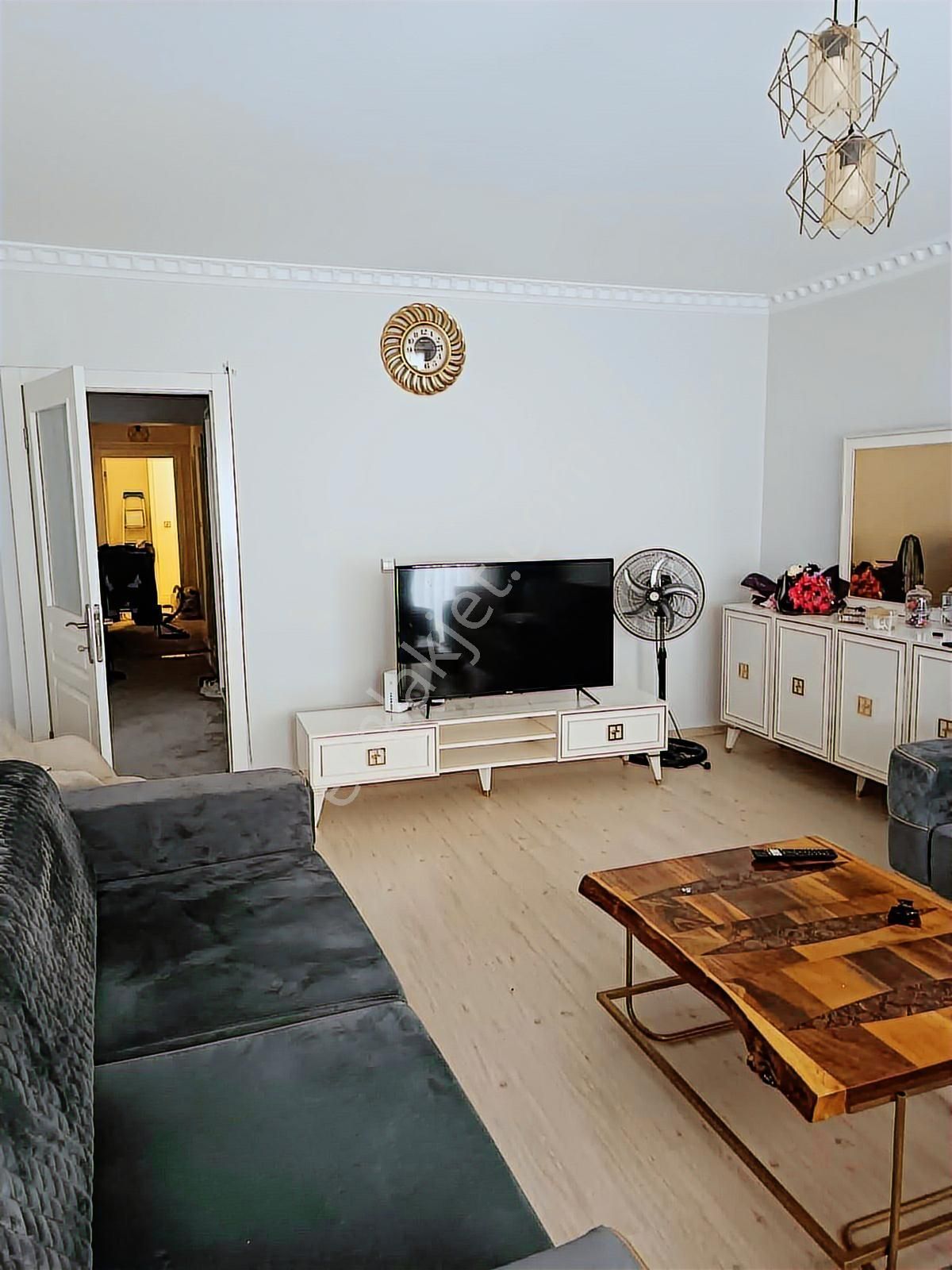 Merkez Konum'da 3+1 Yüksek Giriş 3 Cephe 5 Yıllık - Görsel 14