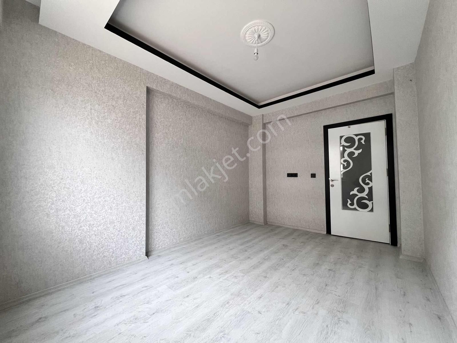 Hamzaoğlu Mh. Mengene Cd. Yakını K.otoparklı 3+1 Satılık Lüks - Görsel 3