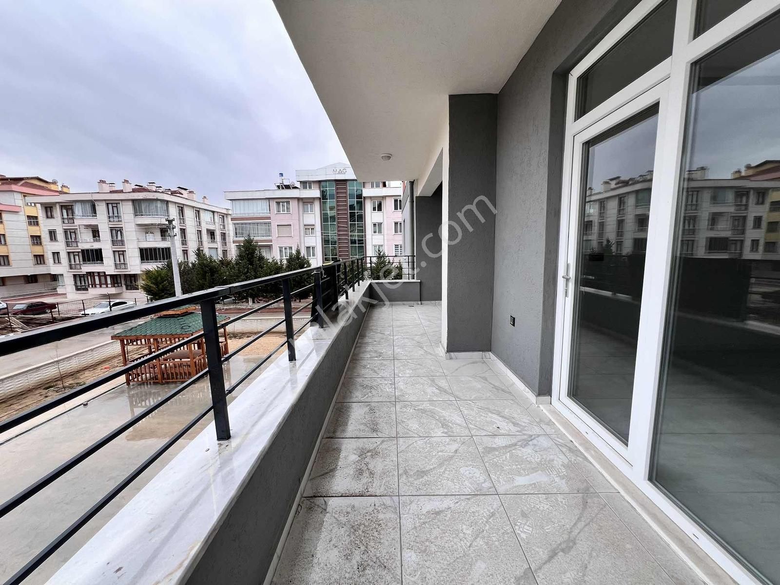 Hamzaoğlu Mh. Mengene Cd. Yakını K.otoparklı 3+1 Satılık Lüks - Görsel 10