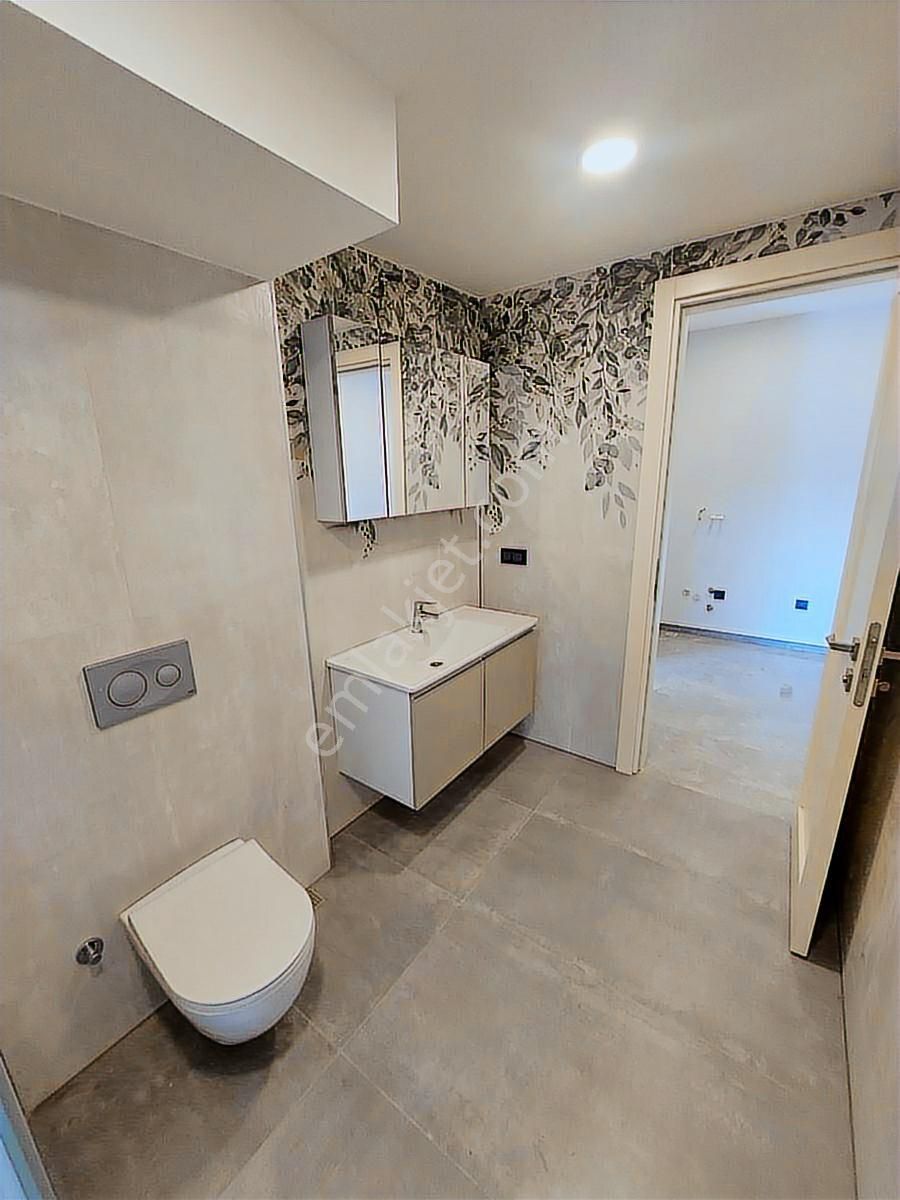 Üsküdar Merkeze Yakın Asansörlü Satılık Sıfır Dubleks 4+1 - Görsel 2