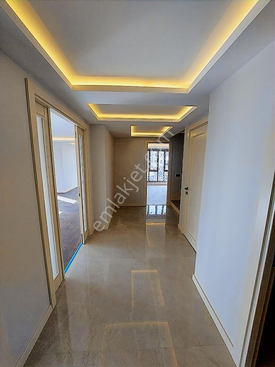 Üsküdar Merkeze Yakın Asansörlü Satılık Sıfır Dubleks 4+1 - Görsel 31