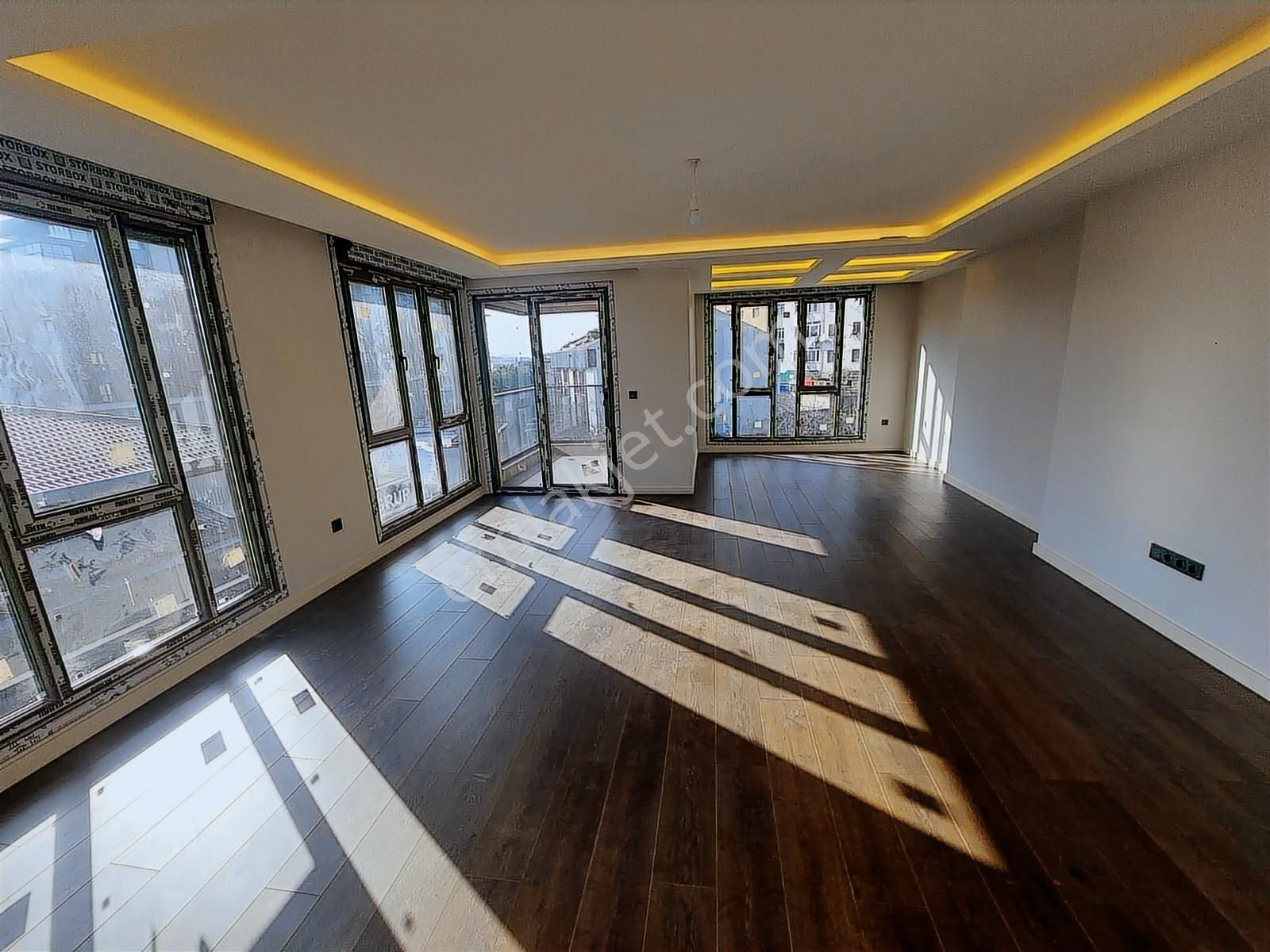 Üsküdar Merkeze Yakın Asansörlü Satılık Sıfır Dubleks 4+1 - Görsel 25