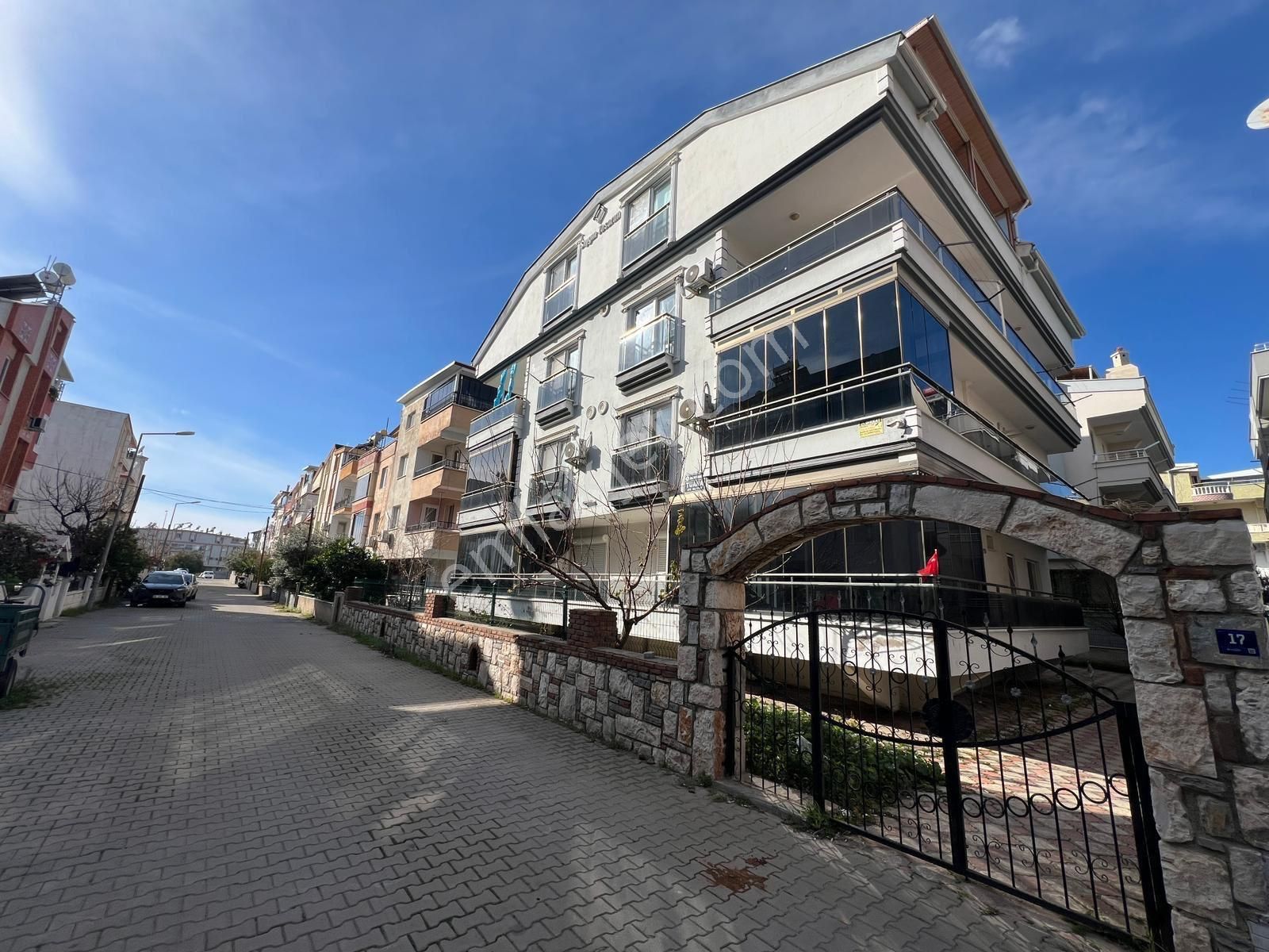 Efeler 3m Migros & Garanti Bankası Arkası Merkezi Konum Satıllık 3+1 Daire - Görsel 4