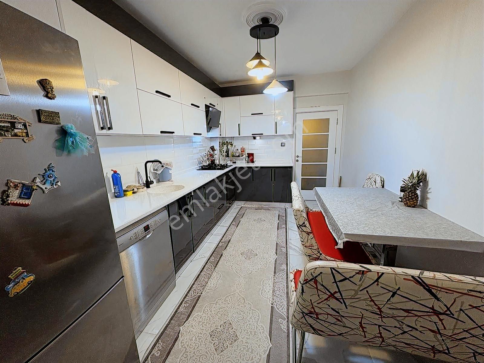 Göztepe Cadde Üzeri Satılık 3+1 Site İçerisinde Yapılı Daire - Görsel 18