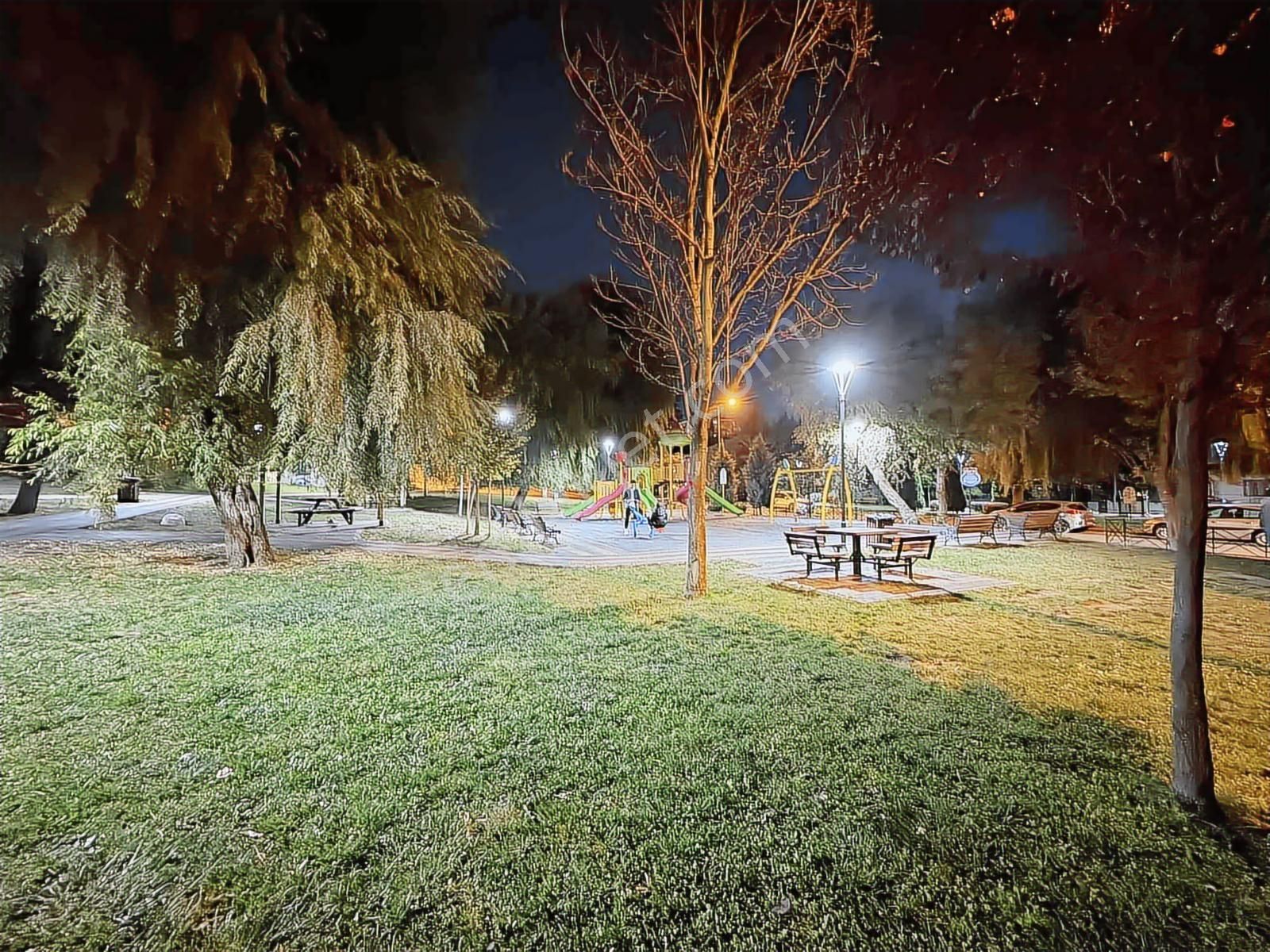 Göztepe Cadde Üzeri Satılık 3+1 Site İçerisinde Yapılı Daire - Görsel 5