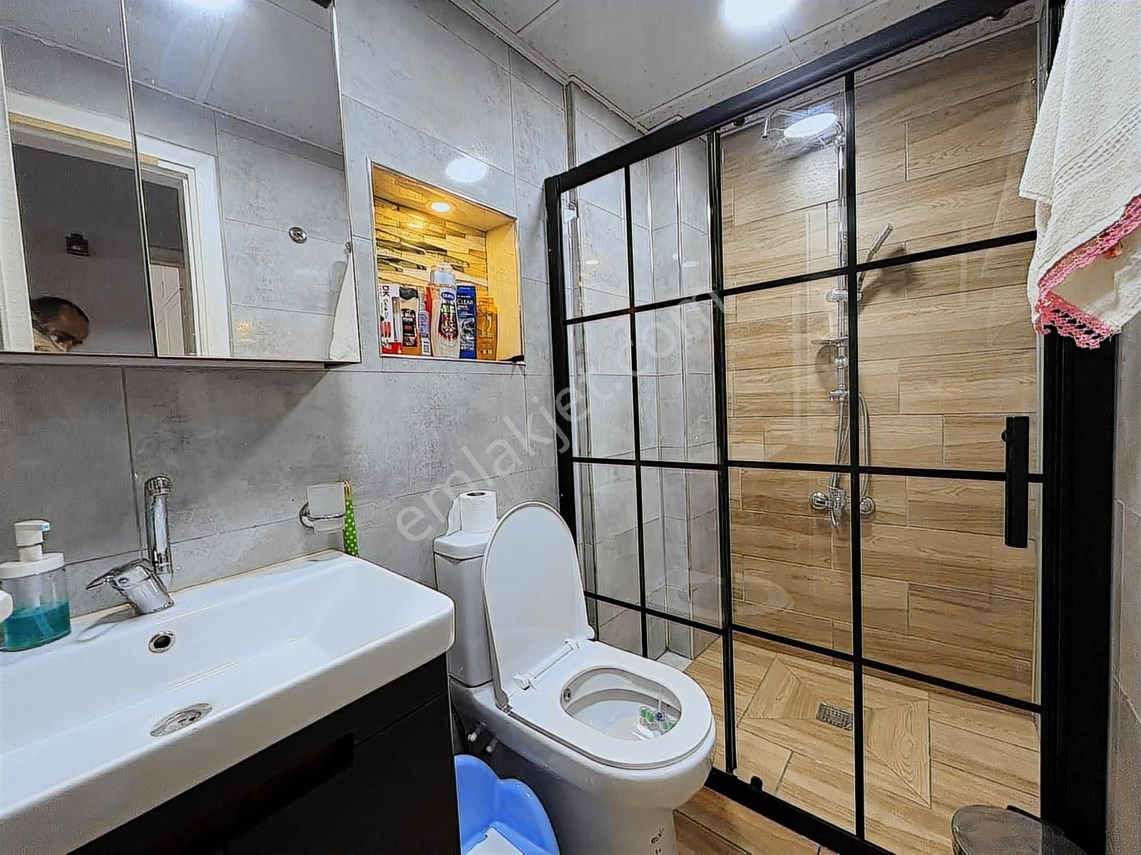 Atatürk Cd. Yakını Kiralık 3+1 Yenilenmiş Daire - Görsel 24