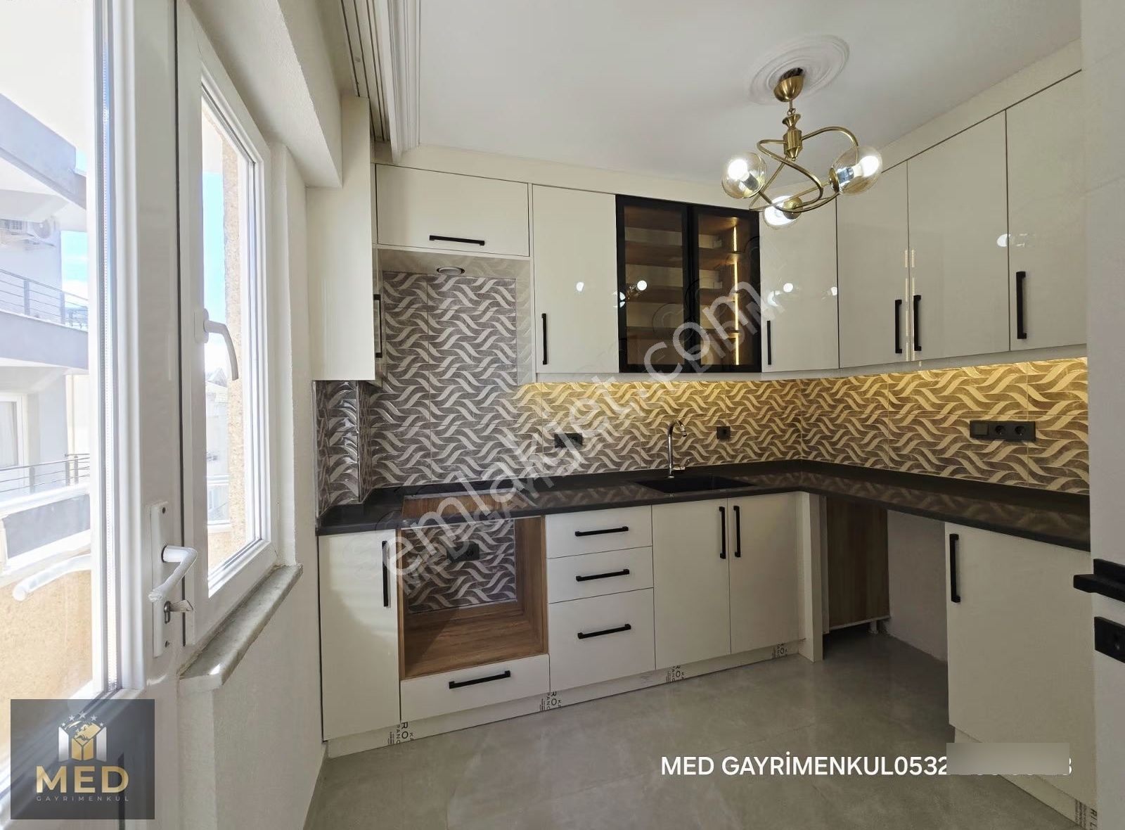 Didim Merkezde 3+1 Daire Sınırsız Kredi - Görsel 8