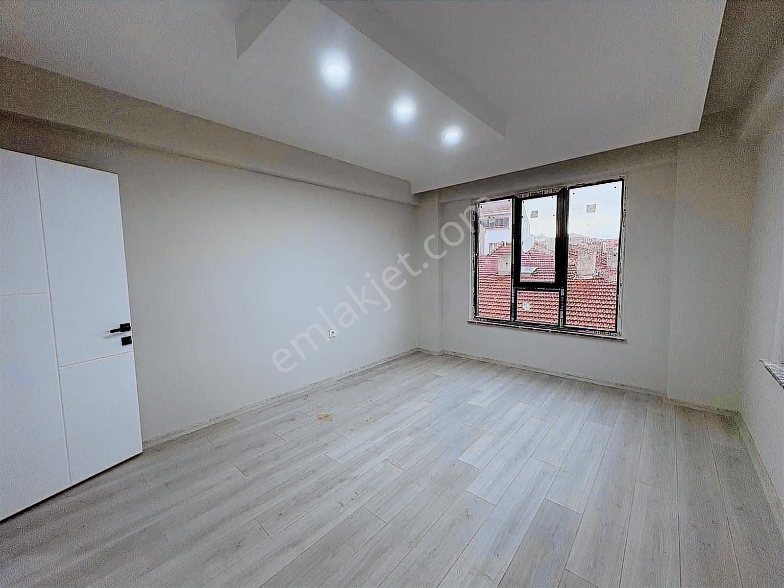 Emek'te Satılık 2+1 Asansörlü Sıfır Arakat Daire - Görsel 15