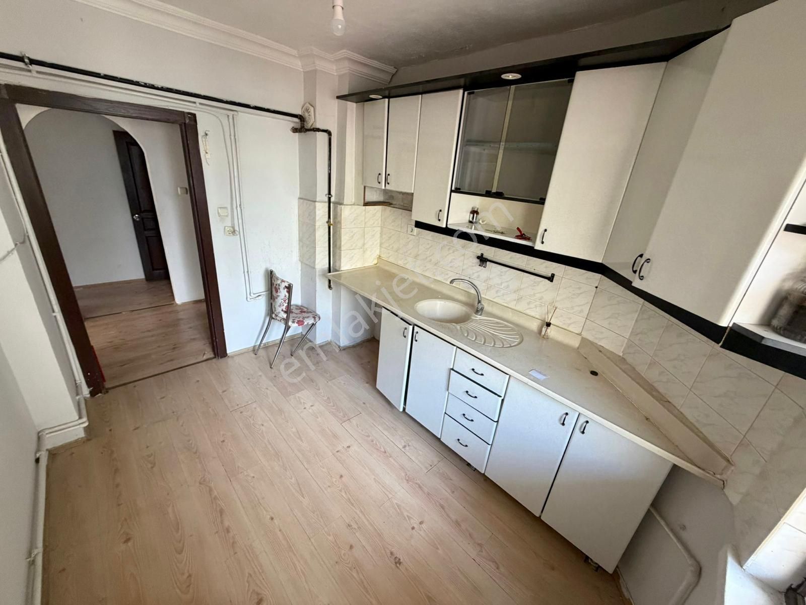 Ertuğrulgazi Mah. 3+1 Ara Katta Full Yapılı Daire Emsali Yok!! - Görsel 20