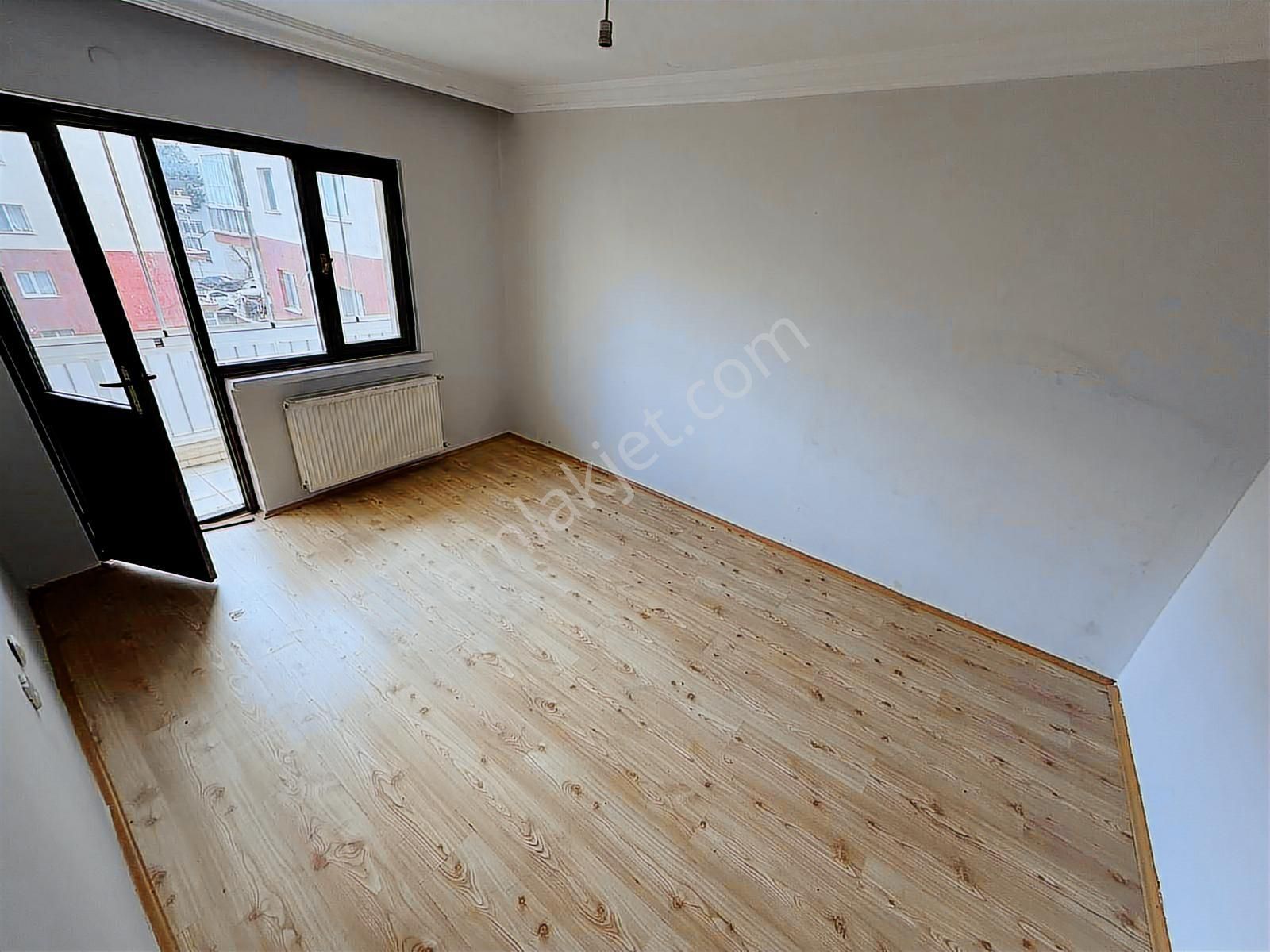 Ertuğrulgazi Mah. 3+1 Ara Katta Full Yapılı Daire Emsali Yok!! - Görsel 16