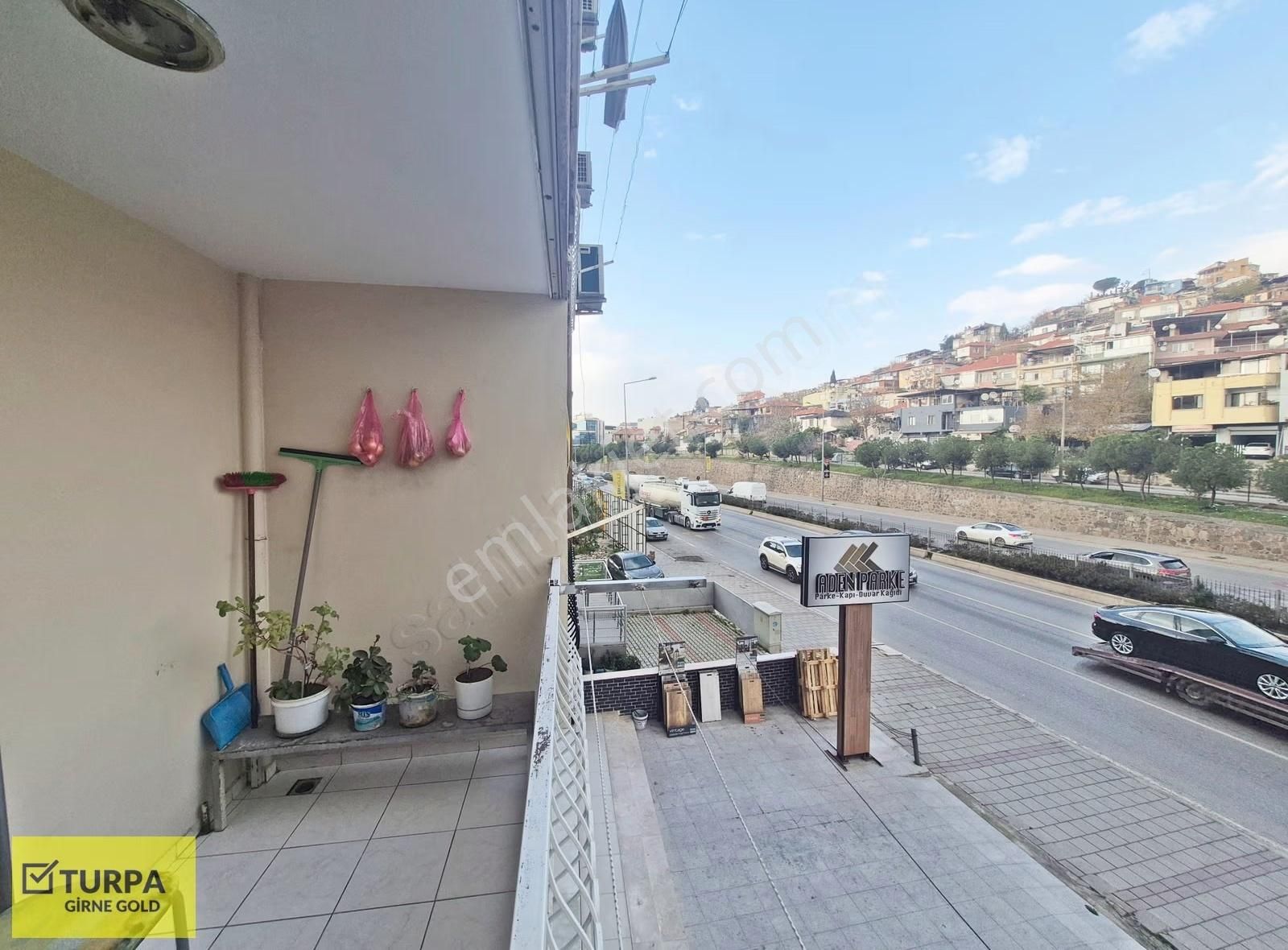 Merkezi Konumda Asansörlü Satılık 2+1 Geniş Daire - Görsel 14