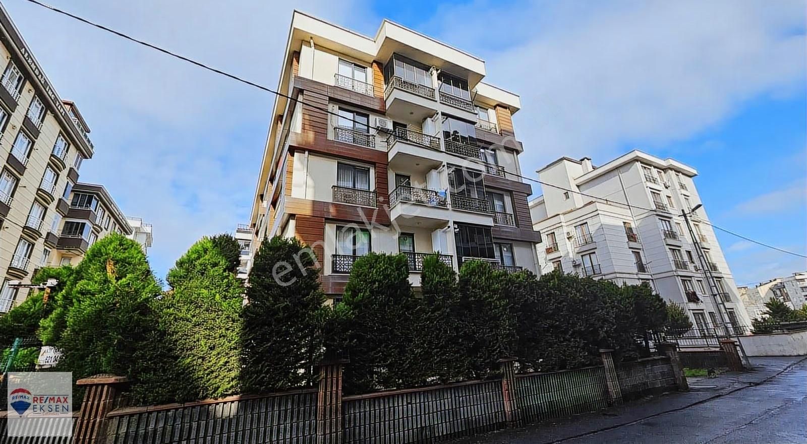 Çekmeköy Alemdağ 'da Kiralık Daire 113 M2 2+1 Site Konseptli - Görsel 24