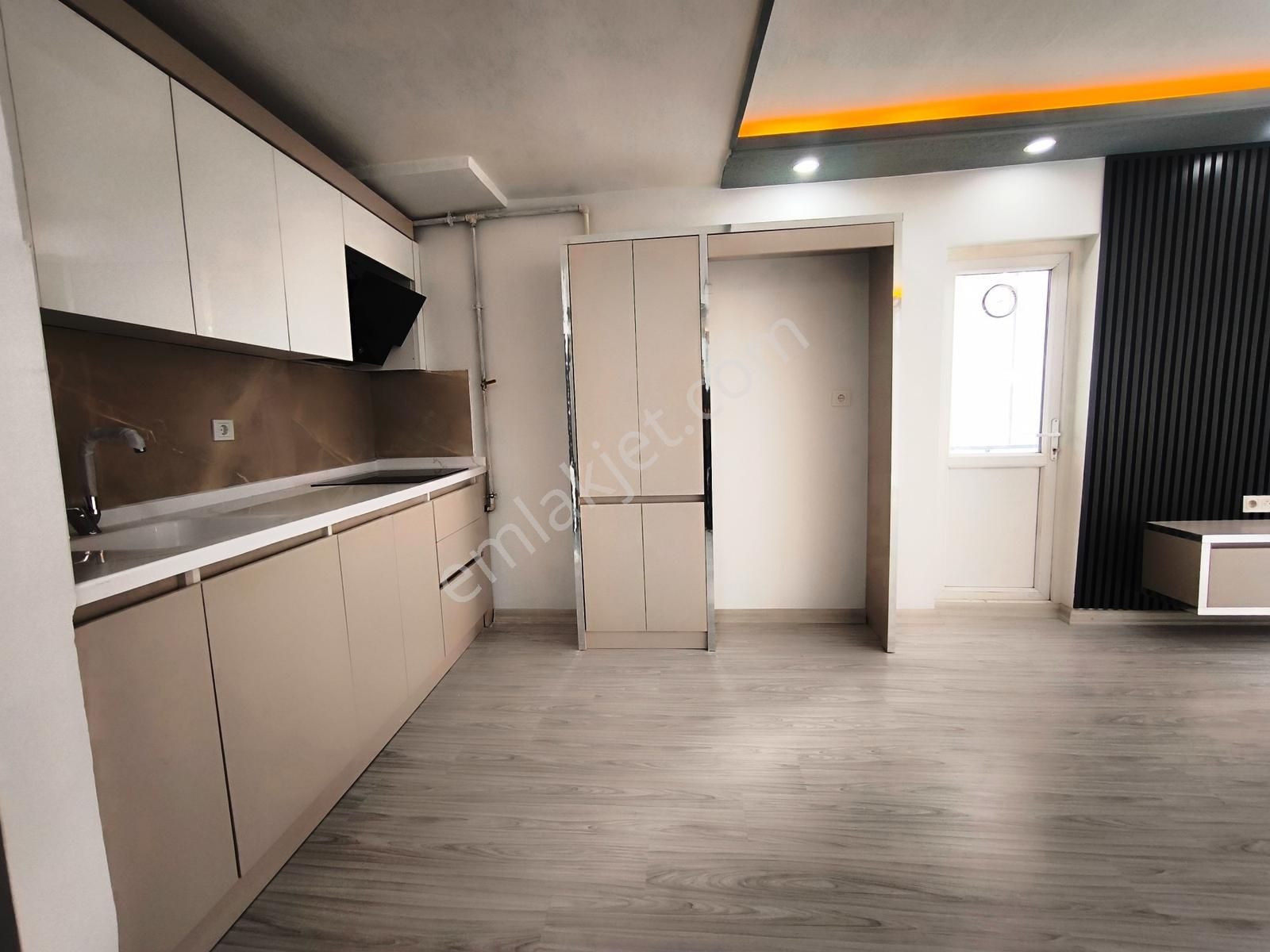 İstasyon Mh Cadde Üzeri-belediye Yakını Ful Yapılı 1+0 Daire+ofs - Görsel 16