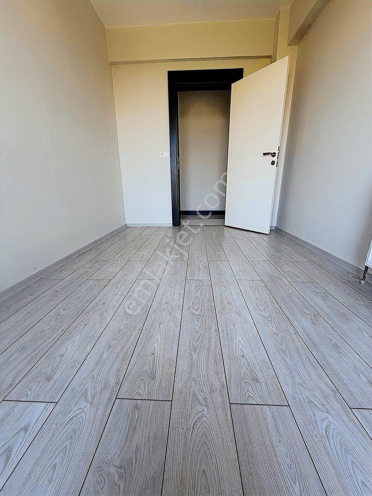 Onay 'dan Çerkezköy Tepede Lüks Sitede Mega Büyük 4+1 Daire - Görsel 34