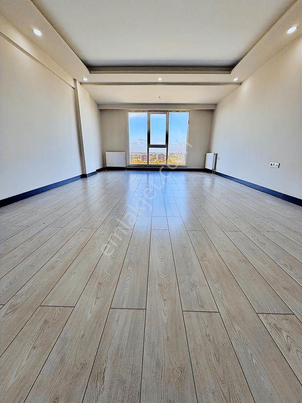 Onay 'dan Çerkezköy Tepede Lüks Sitede Mega Büyük 4+1 Daire - Görsel 33