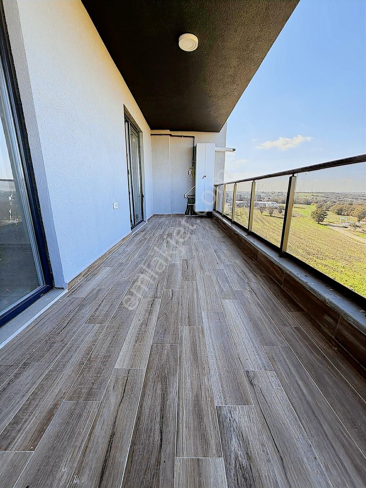 Onay 'dan Çerkezköy Tepede Lüks Sitede Mega Büyük 4+1 Daire - Görsel 13