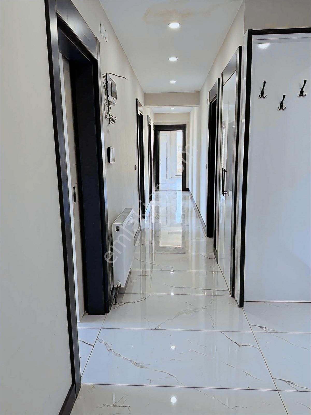 Onay 'dan Çerkezköy Tepede Lüks Sitede Mega Büyük 4+1 Daire - Görsel 23