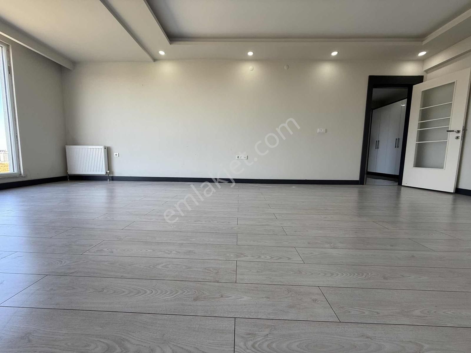 Onay 'dan Çerkezköy Tepede Lüks Sitede Mega Büyük 4+1 Daire - Görsel 4