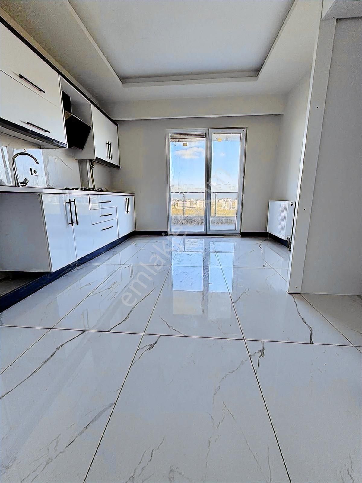 Onay 'dan Çerkezköy Tepede Lüks Sitede Mega Büyük 4+1 Daire - Görsel 5