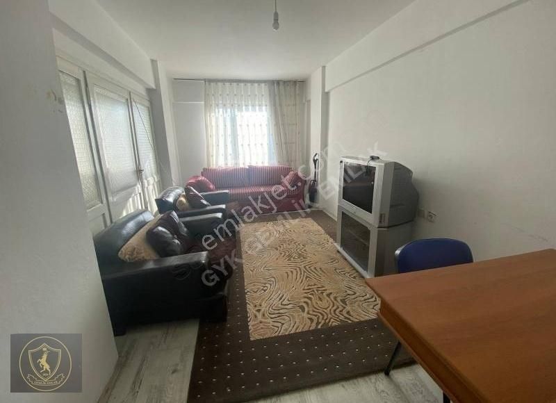 Çarşı Merkezinde Eşyalı Kiralık 2+1 Daire - Görsel 5