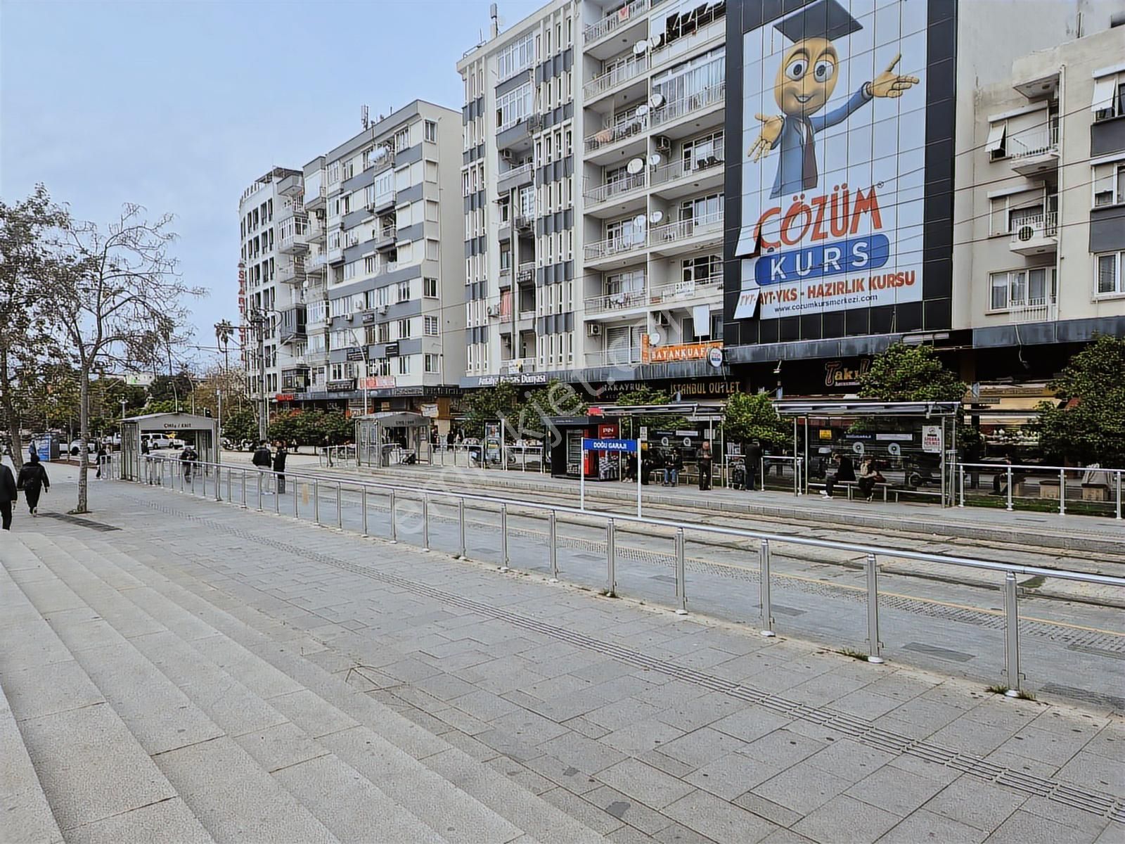 Doğugarajı Kültür Ve Ticaret Merkezinde Satlık Yatırımlık İşyeri - Görsel 27