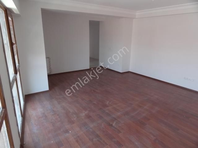 Ünalan Metro-metrobüs Yakını Satılık Daire 3+1,120m2.yat.fırsatı - Görsel 19