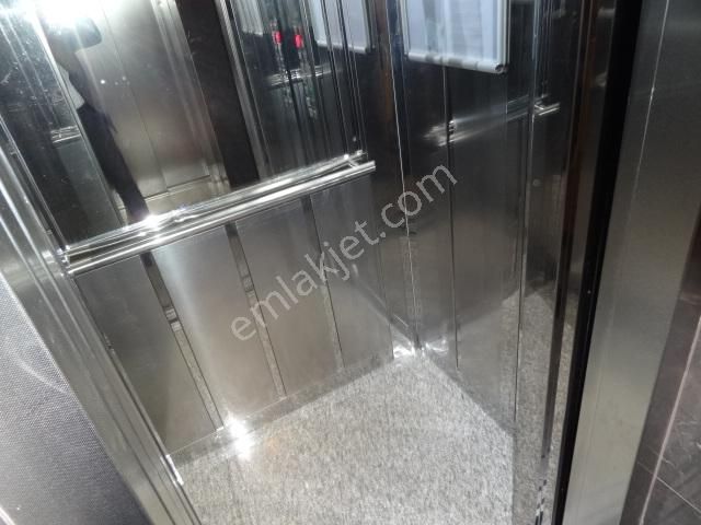 Ünalan Metro-metrobüs Yakını Satılık Daire 3+1,120m2.yat.fırsatı - Görsel 6