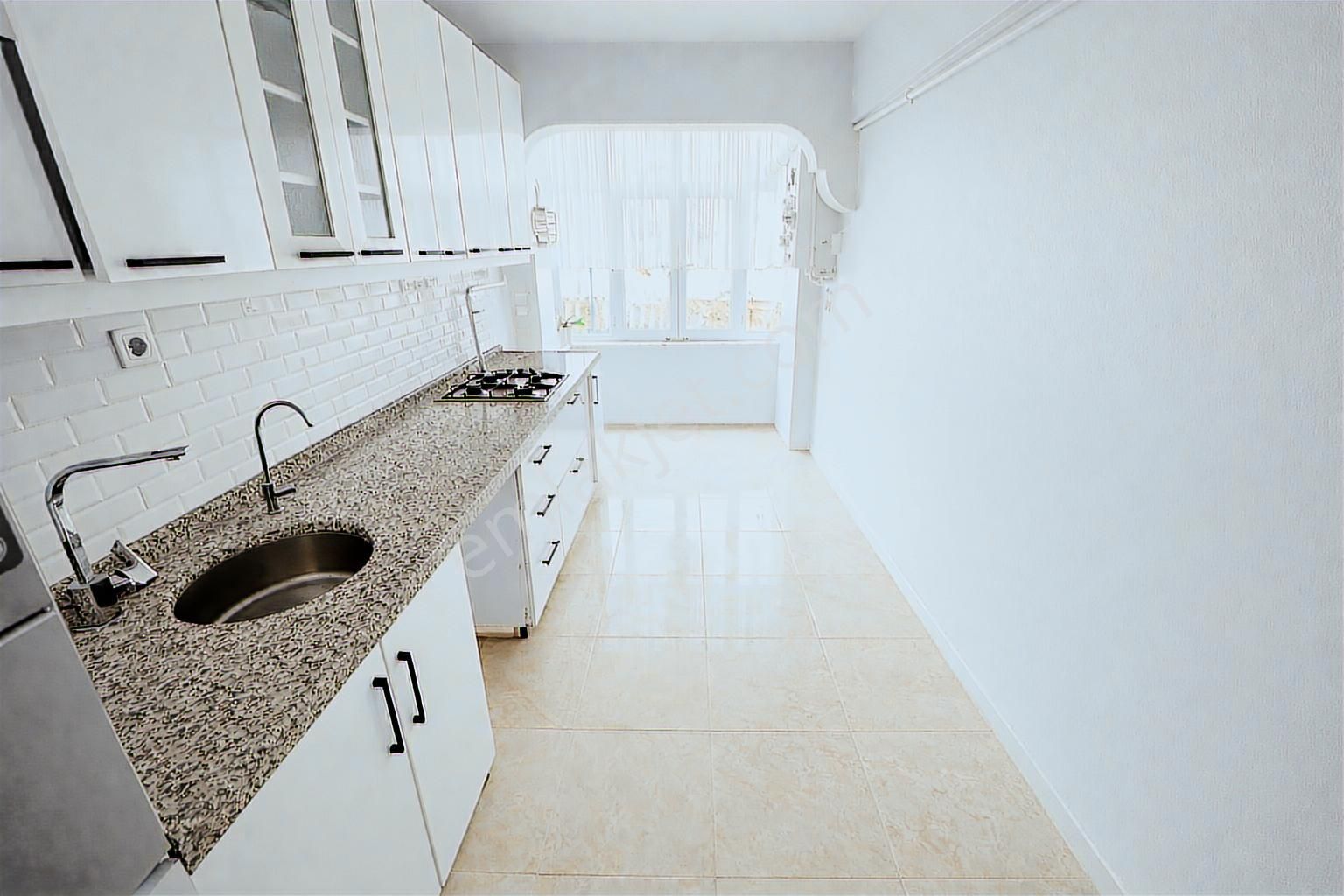 Silivri Alibey Mah. 3+1 Bahçe Kullanımlı Bakımlı Tadilatlı